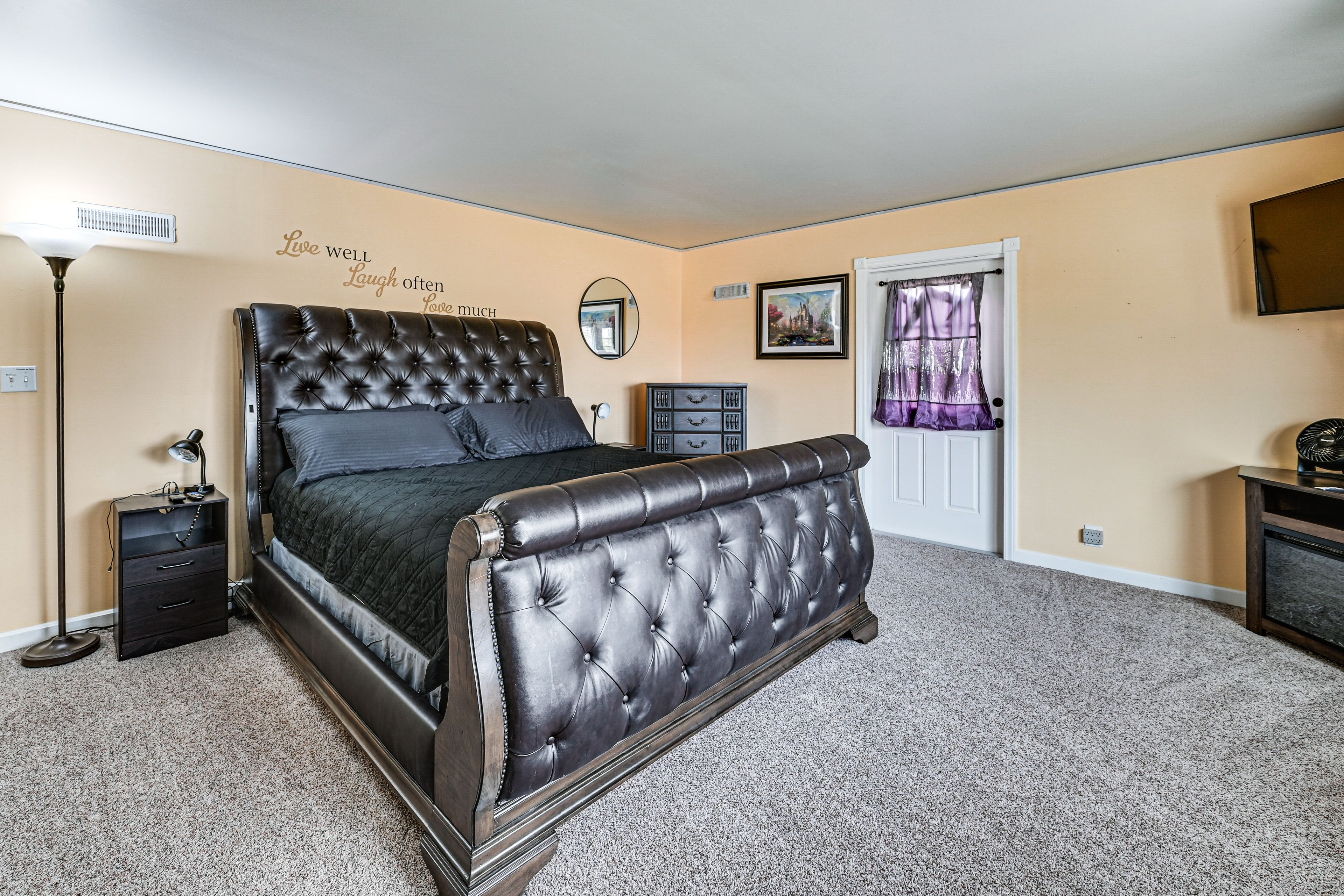 Bedroom 4 | King Bed | 1st Floor