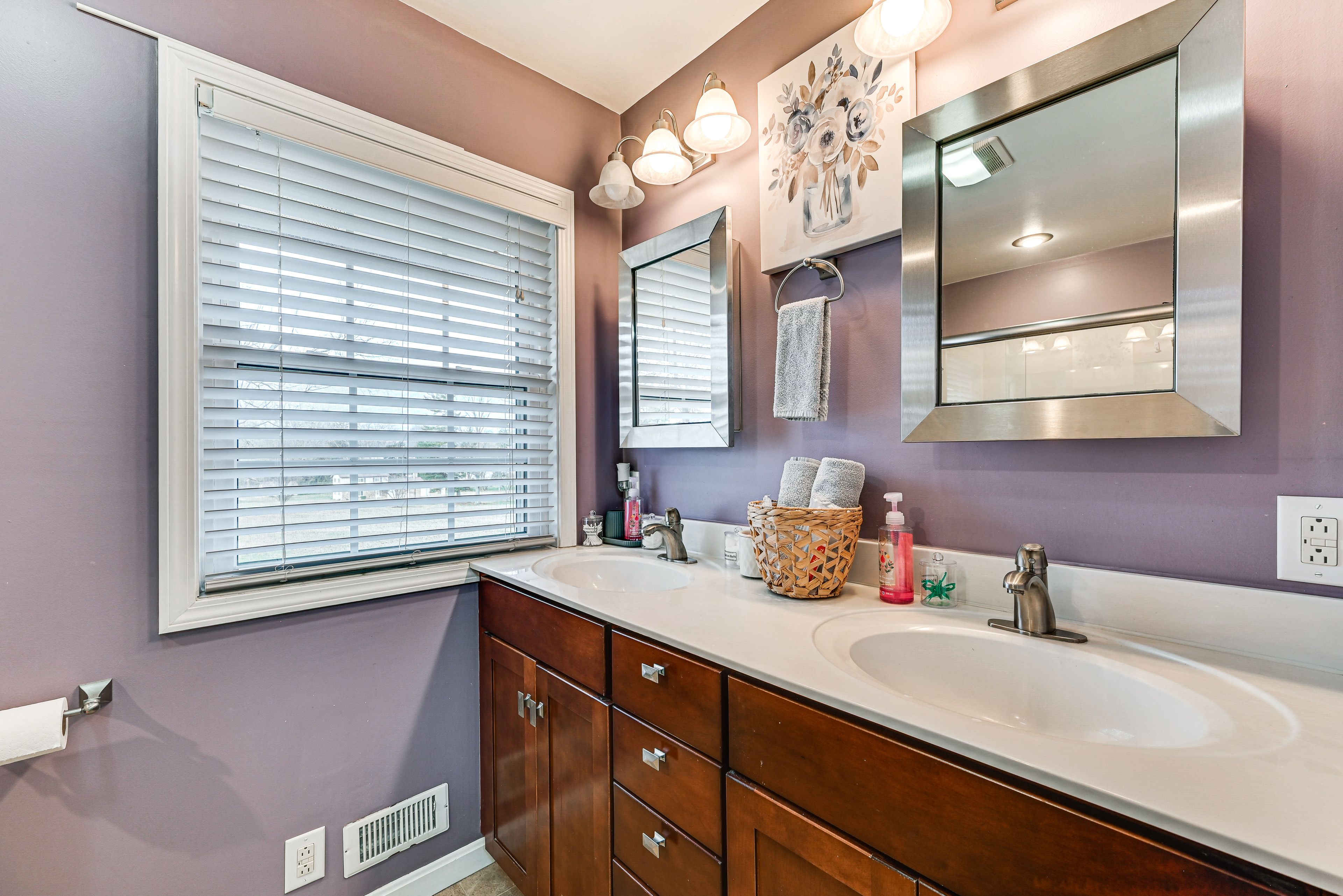 Bathroom | 1st Floor