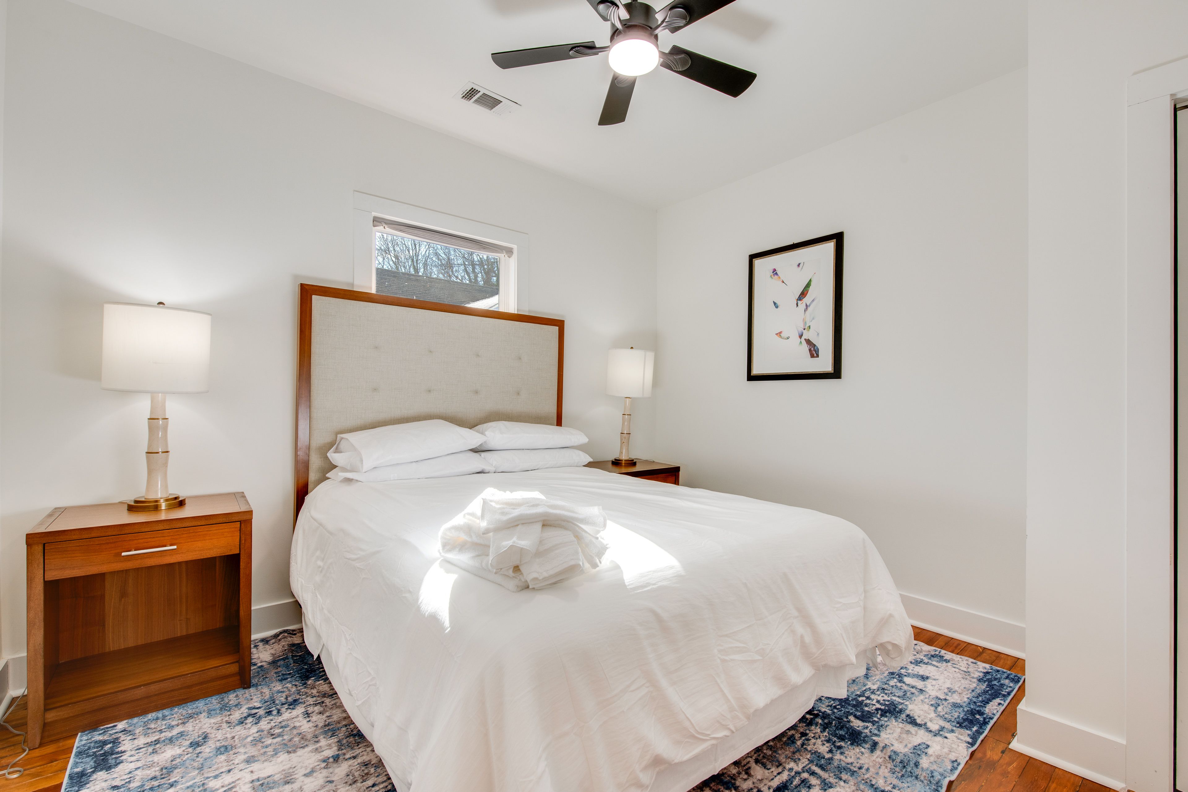 Bedroom 3 | Queen Bed