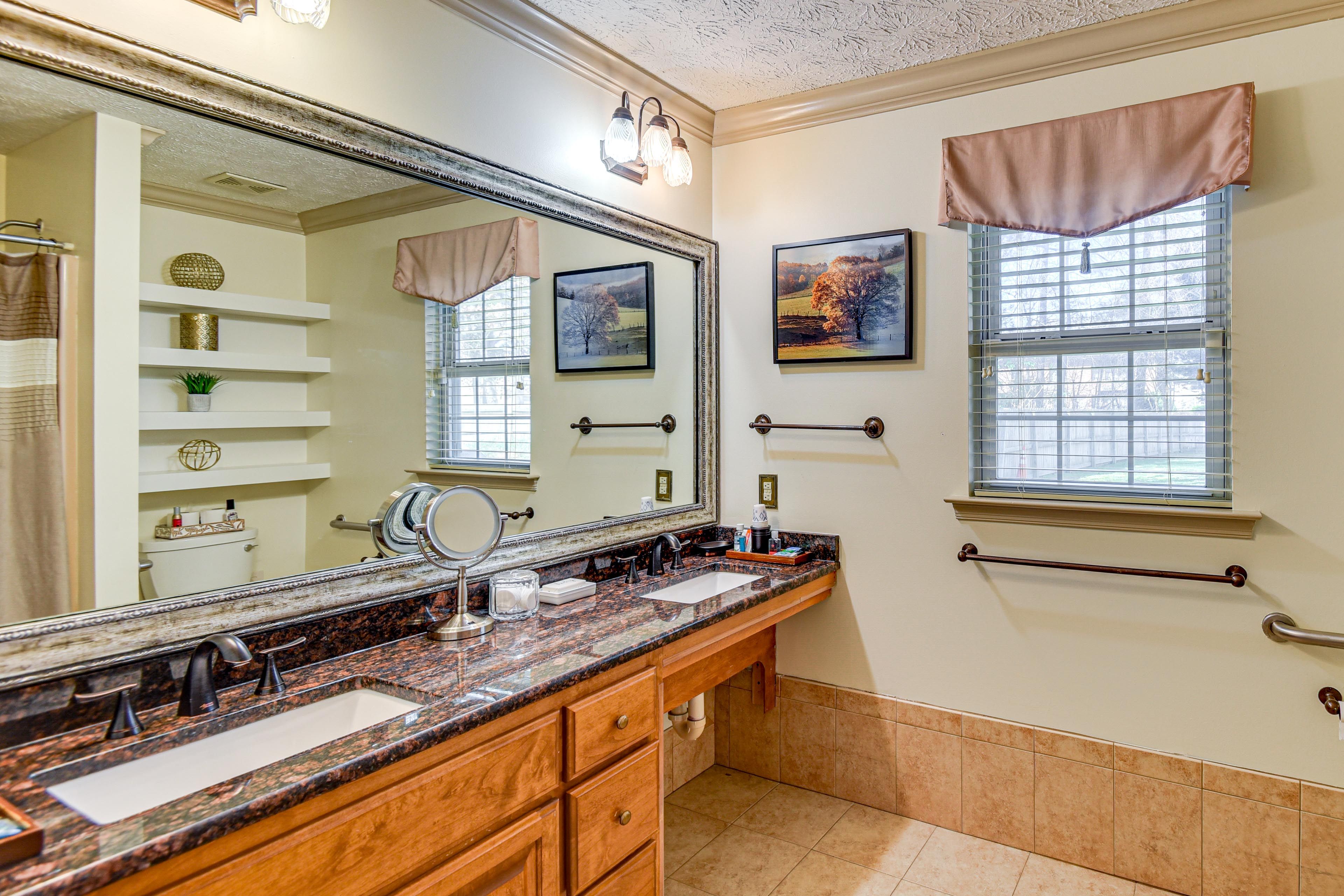 Full Bathroom