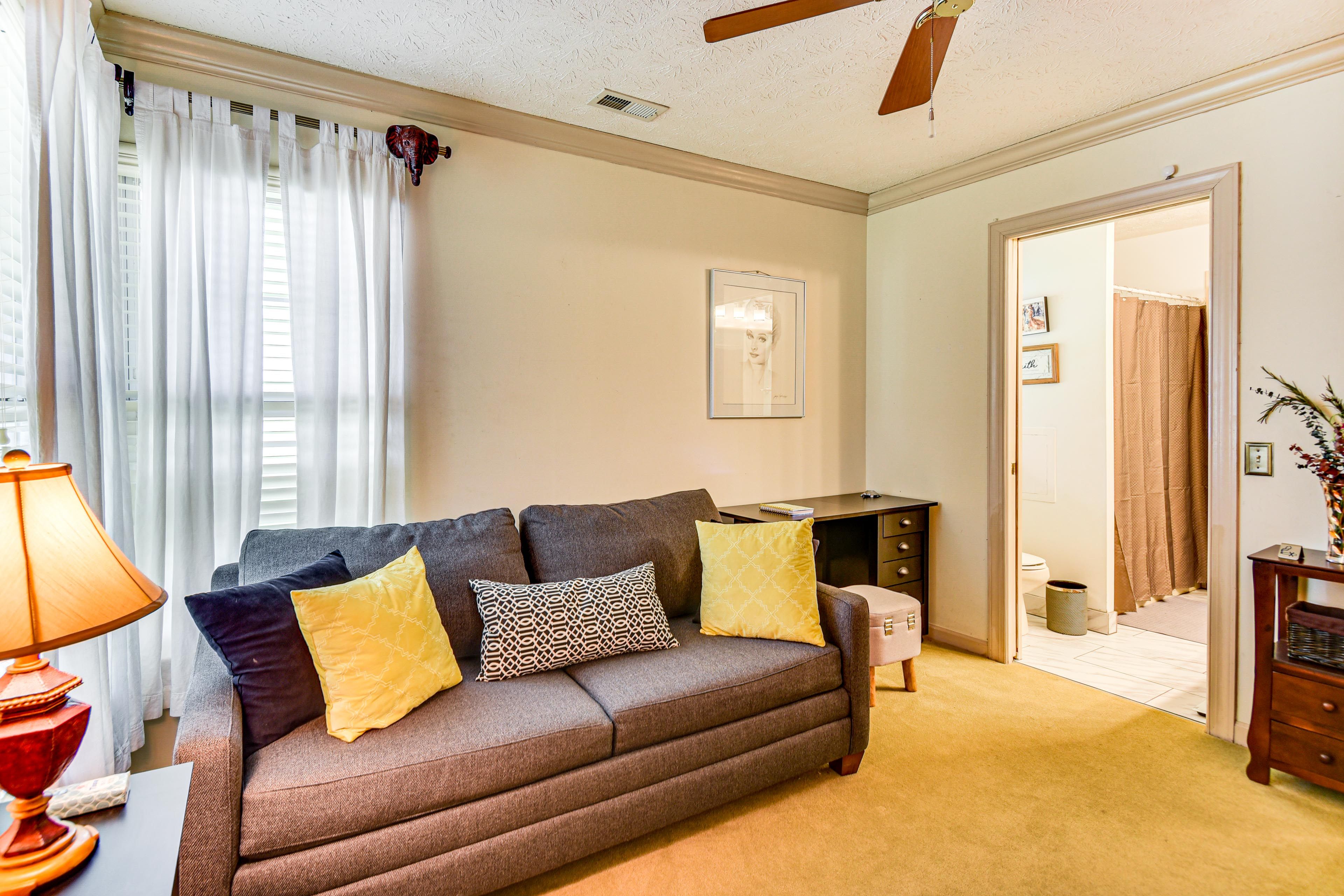 Bedroom 2 | King Sleeper Sofa