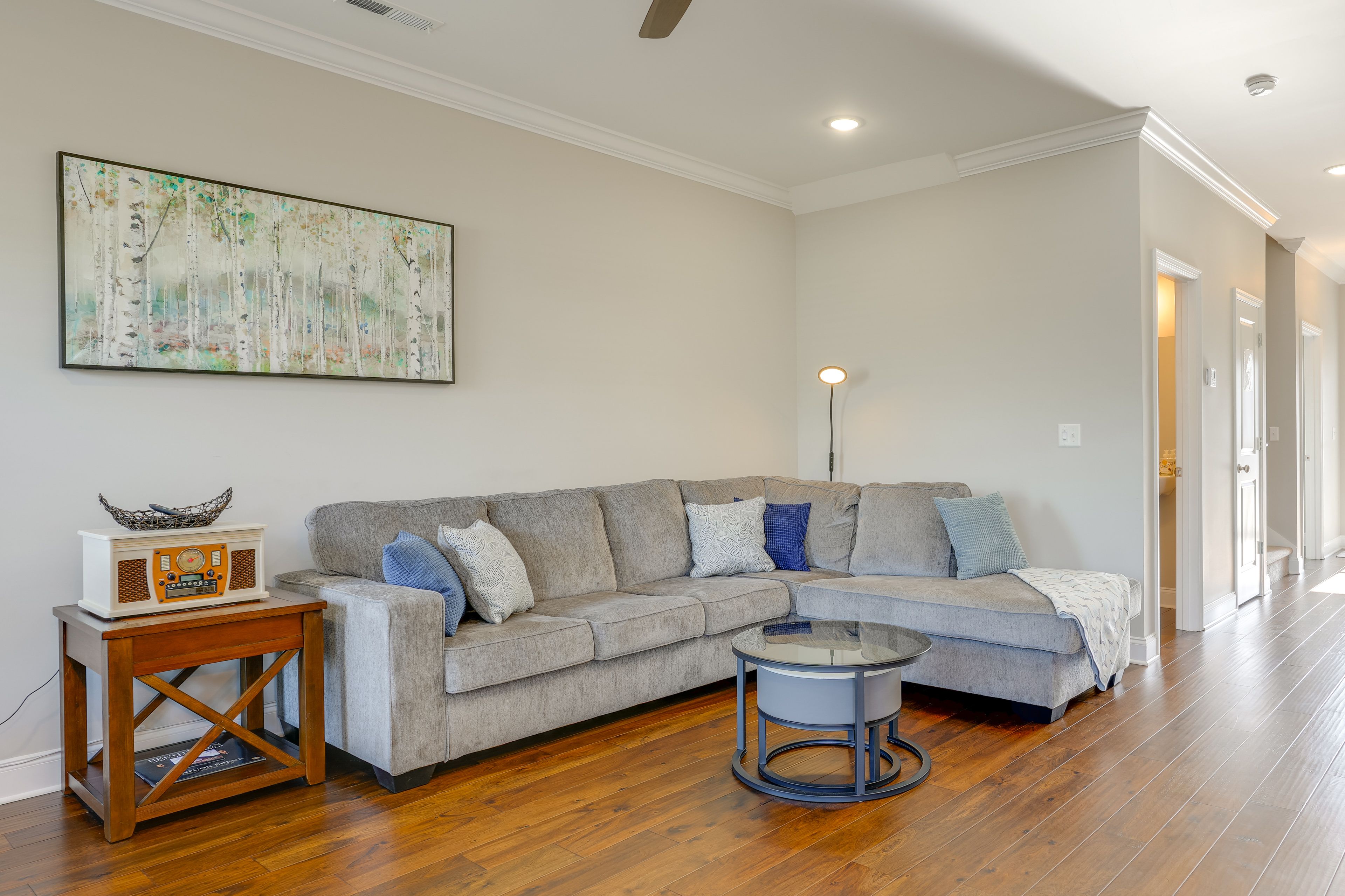 Living Room | 1st Floor | Full Sleeper Sofa | Smart TV