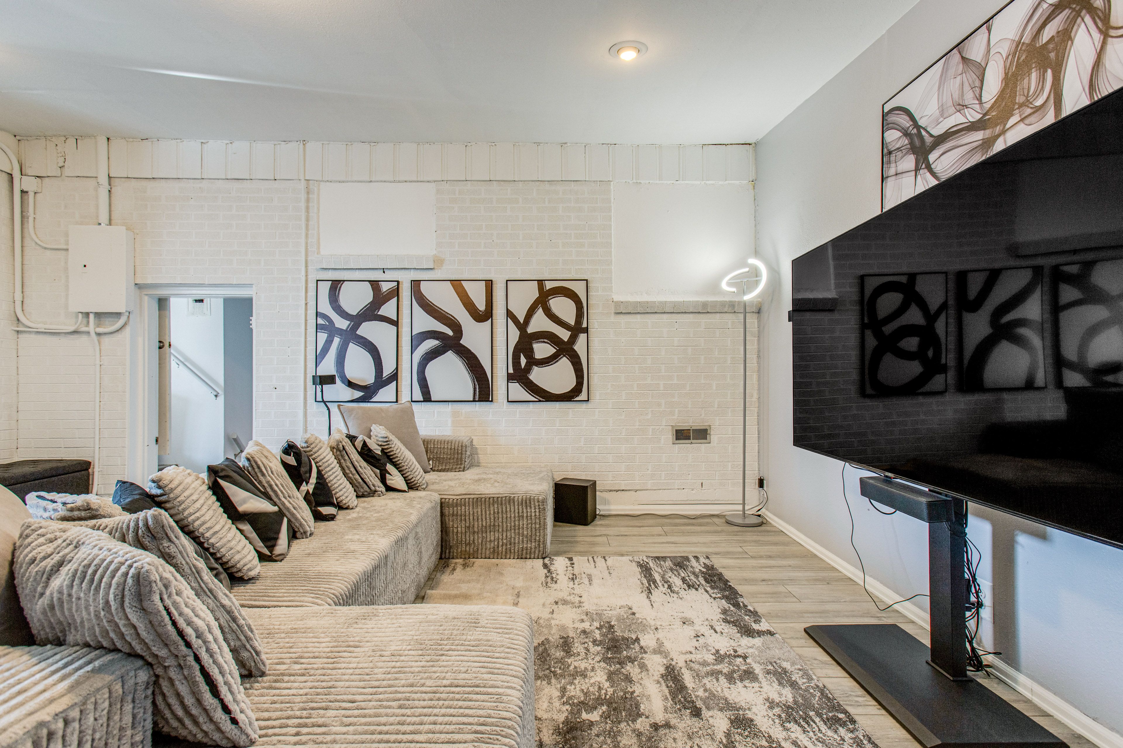 Living Room | Upper Floor