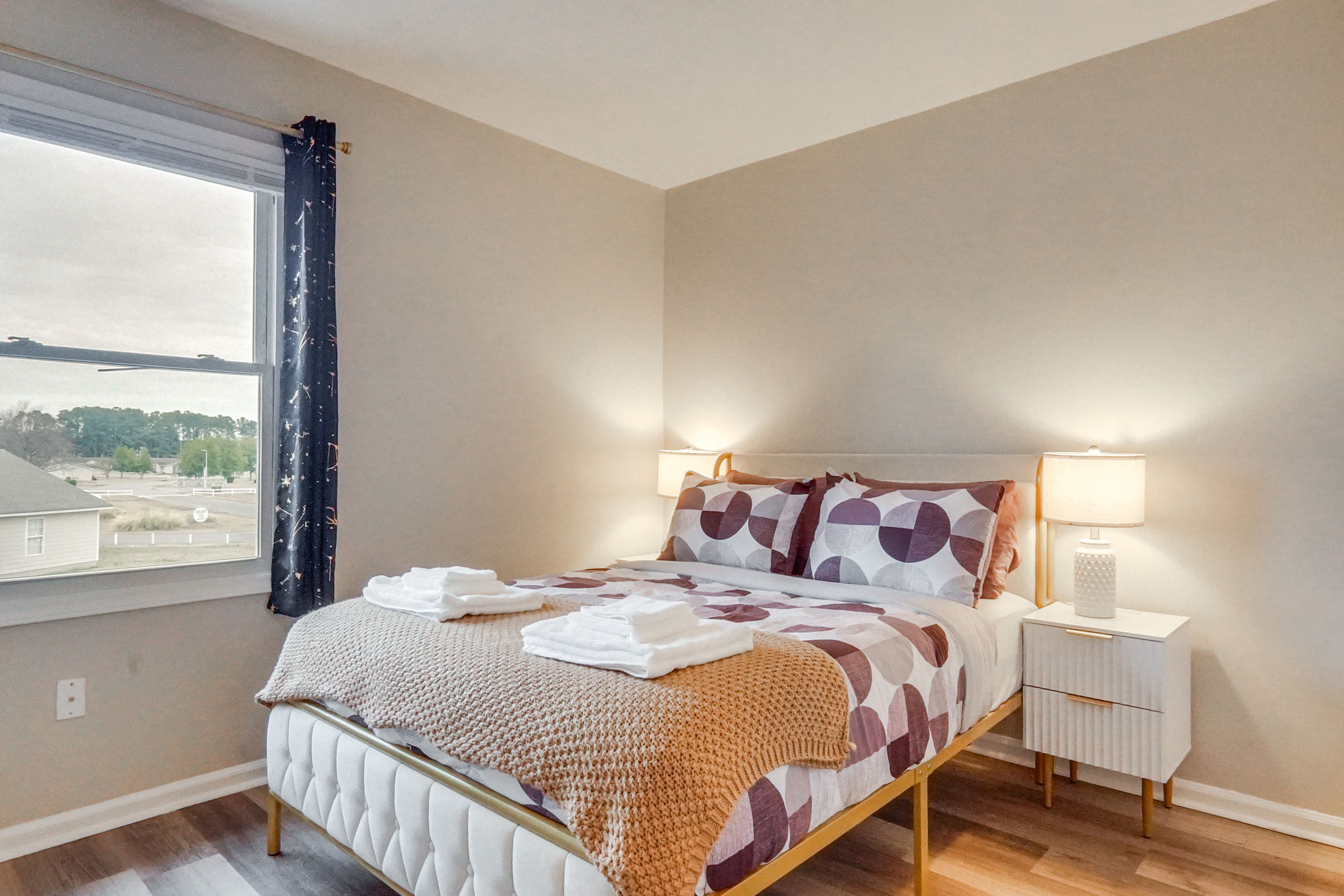 Bedroom 3 | Full Bed | 2nd Floor