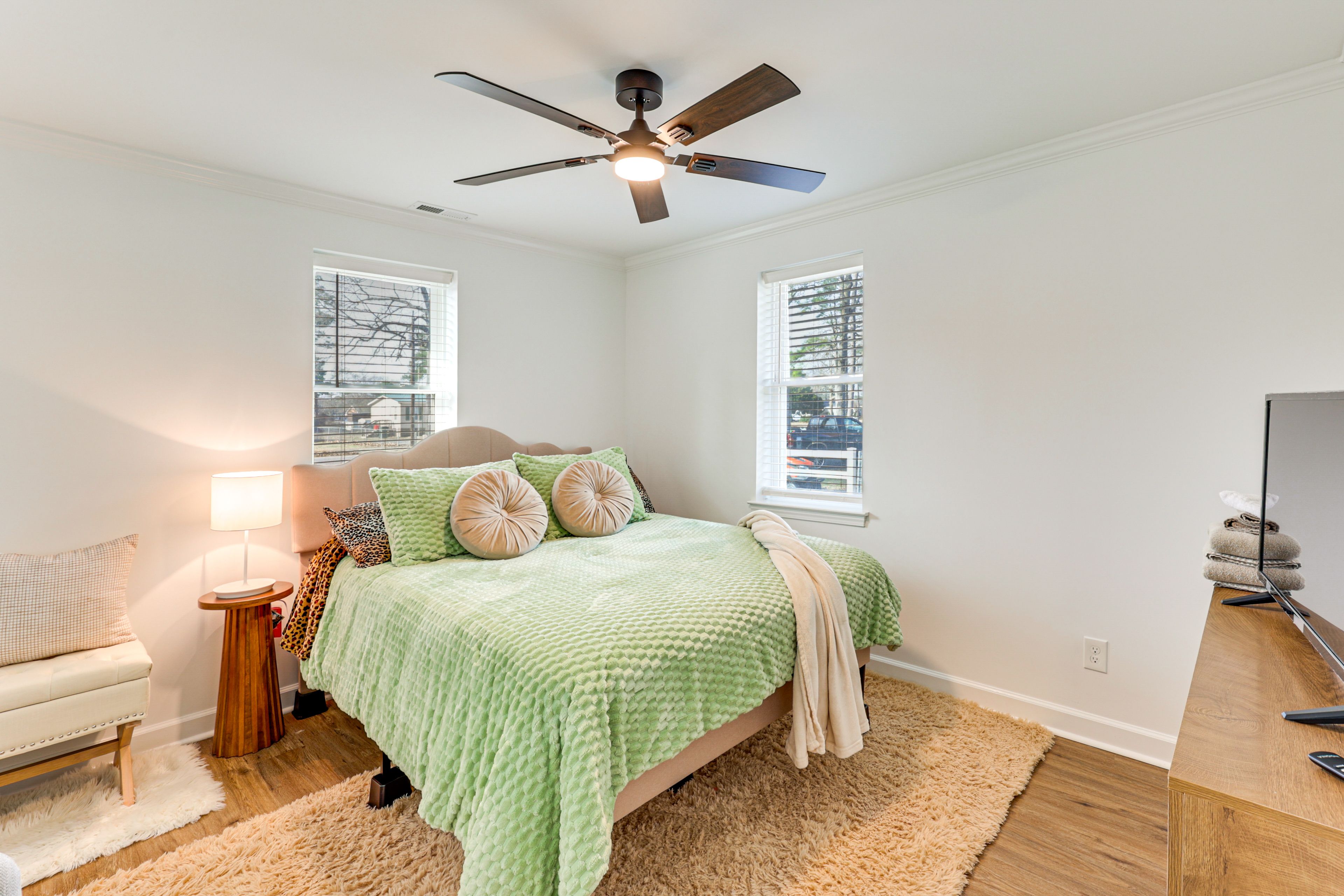 Bedroom 1 | Queen Bed | Linens Provided