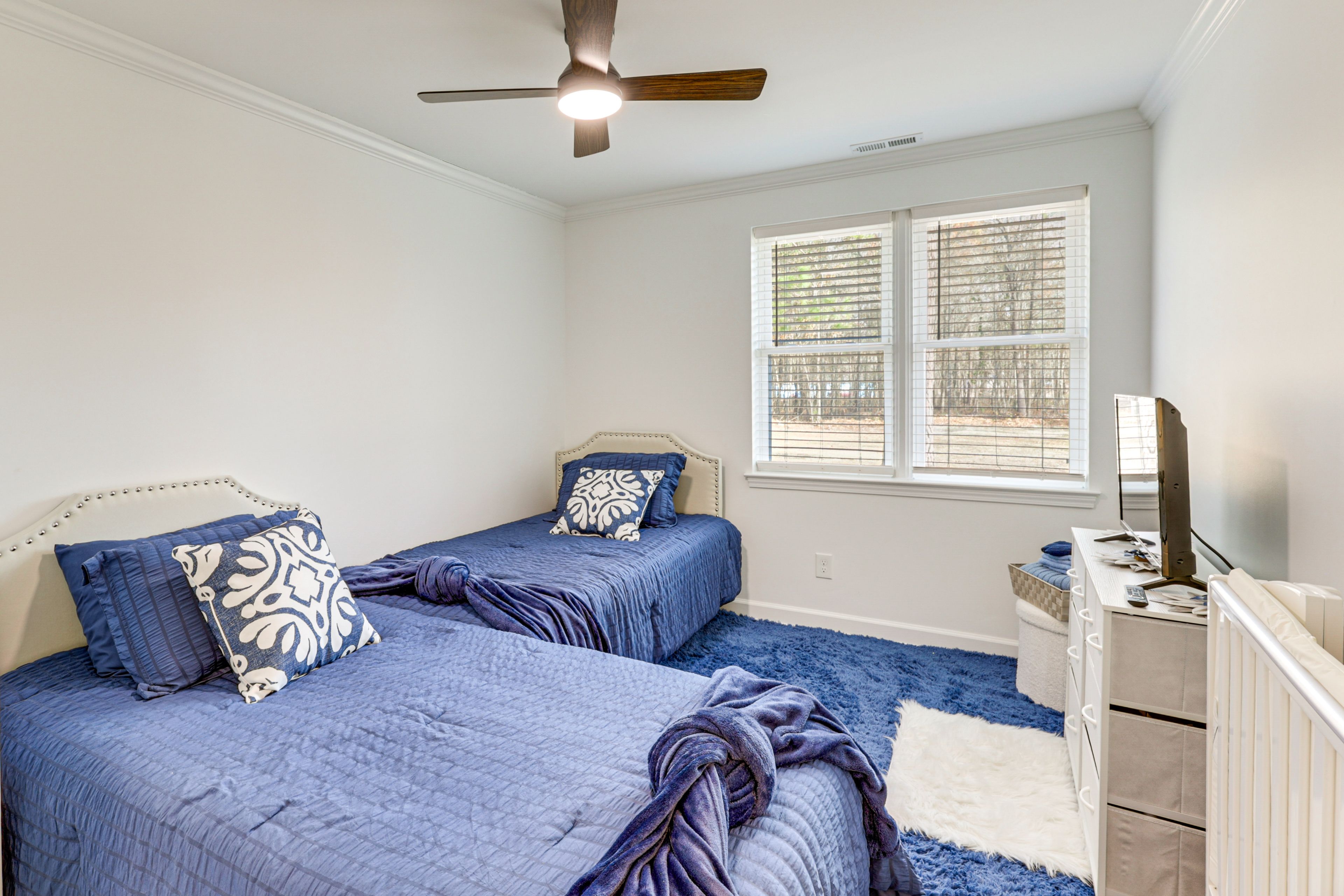 Bedroom 3 | 2 Twin Beds