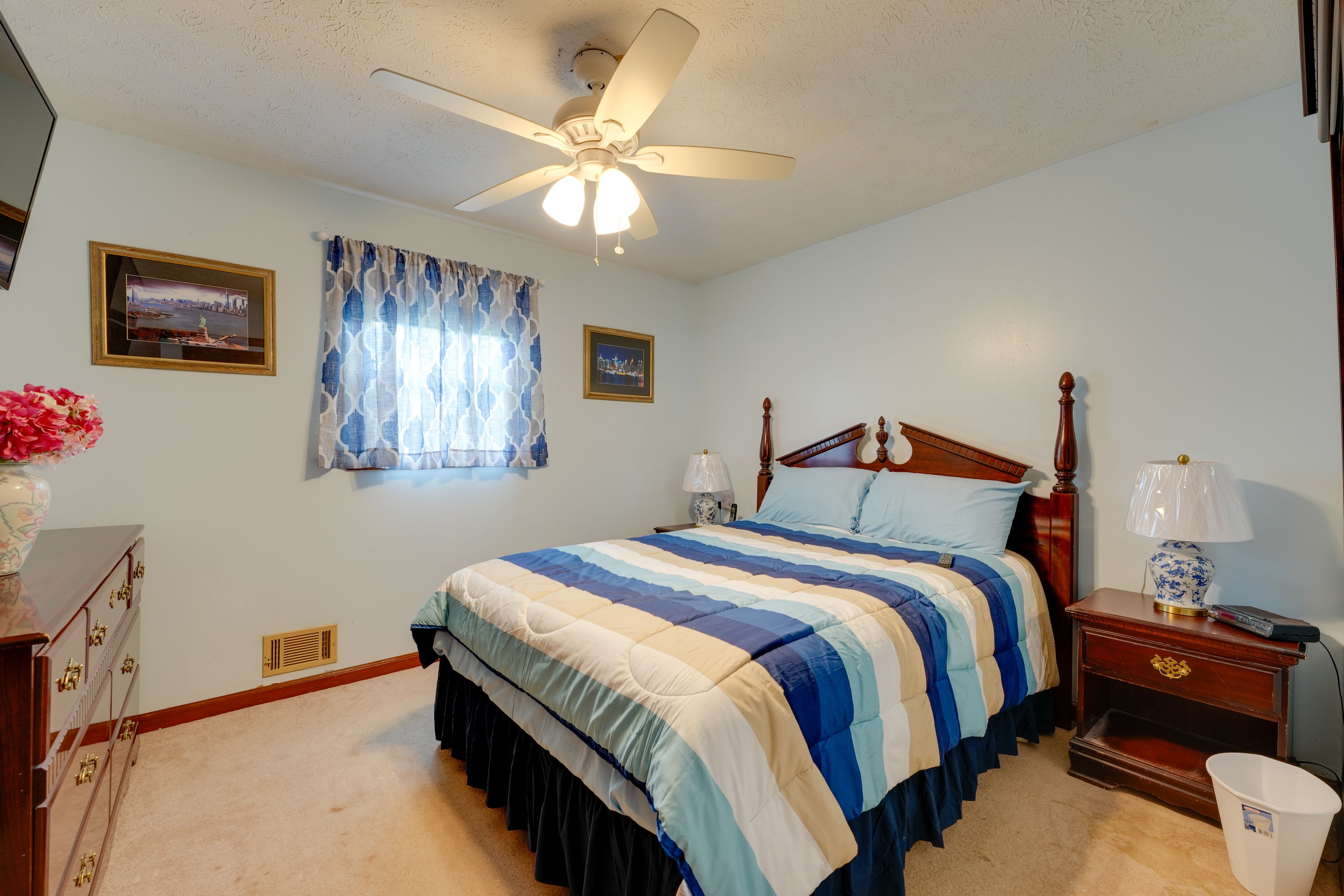 Bedroom 4 | Lower Level | Queen Bed