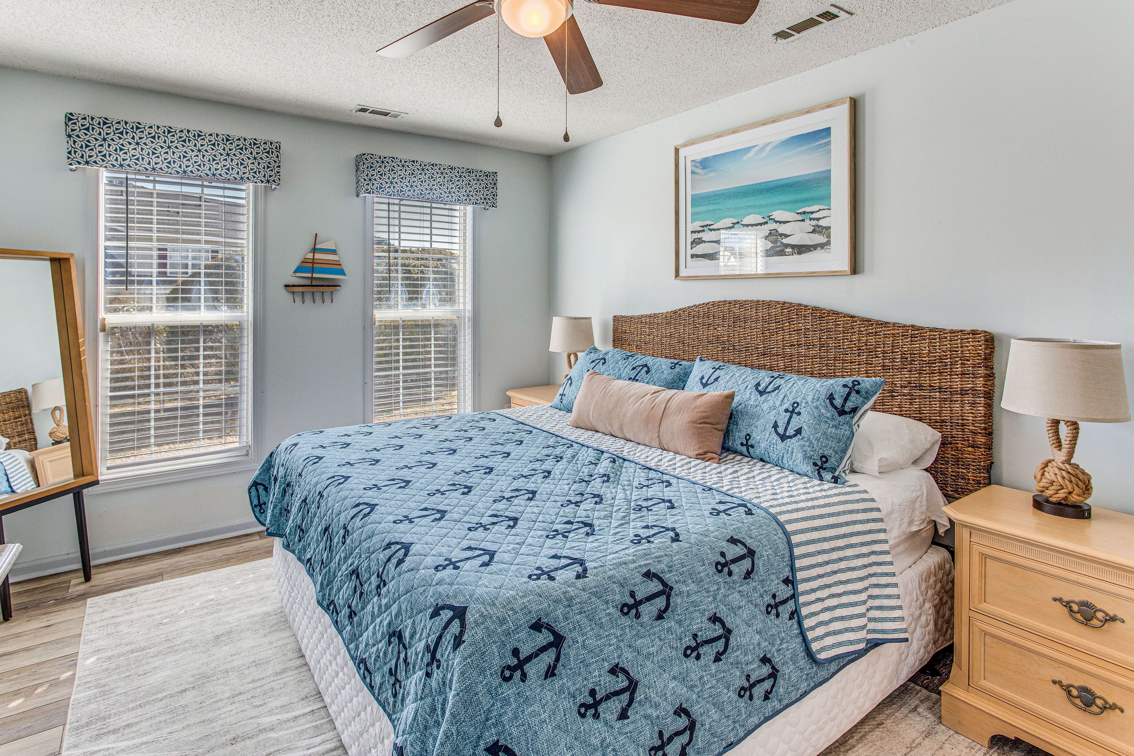 Bedroom 1 | King Bed