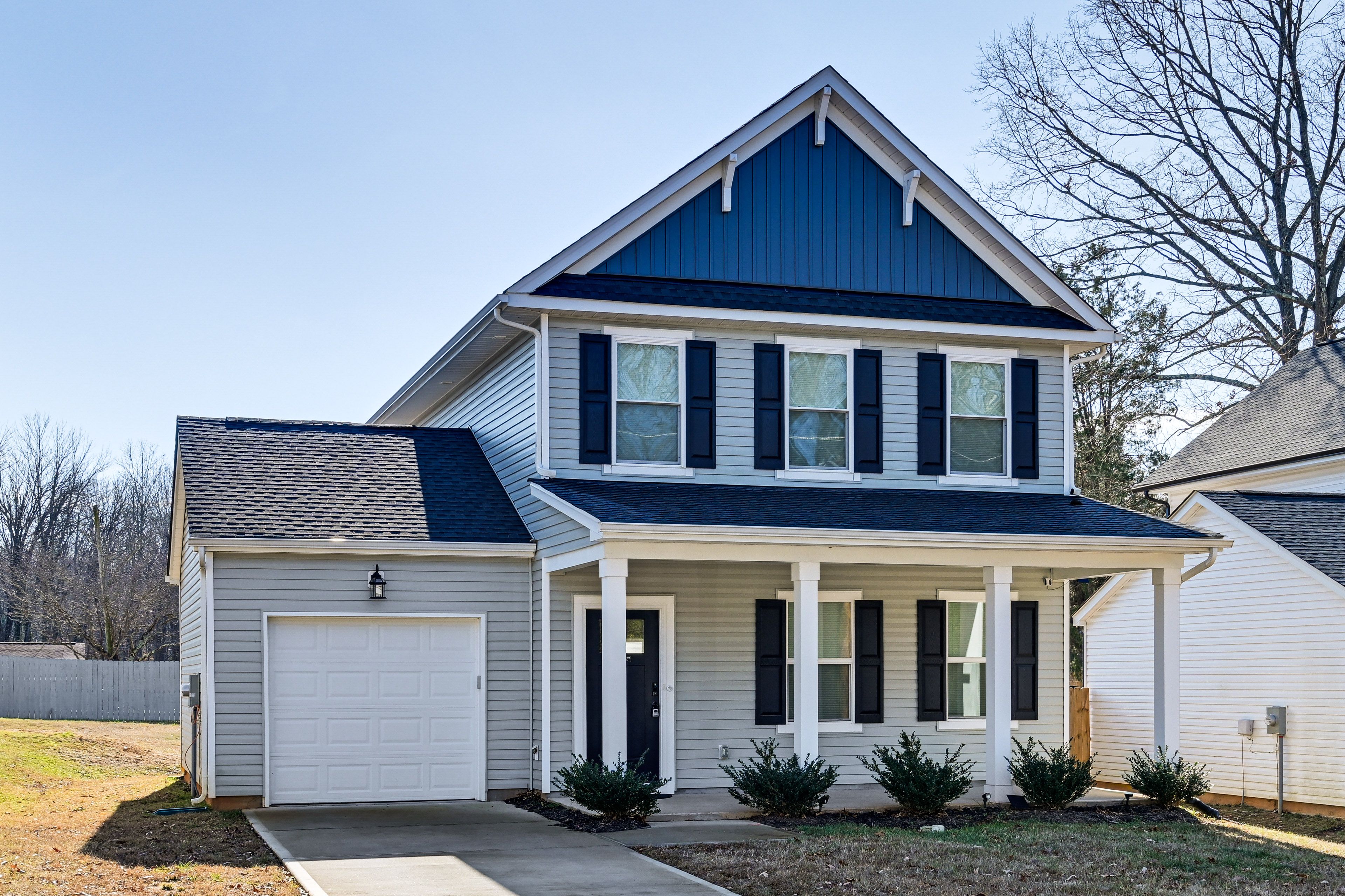 Parking | Driveway (2 Vehicles) | Free Street Parking (First-Come, First-Served)