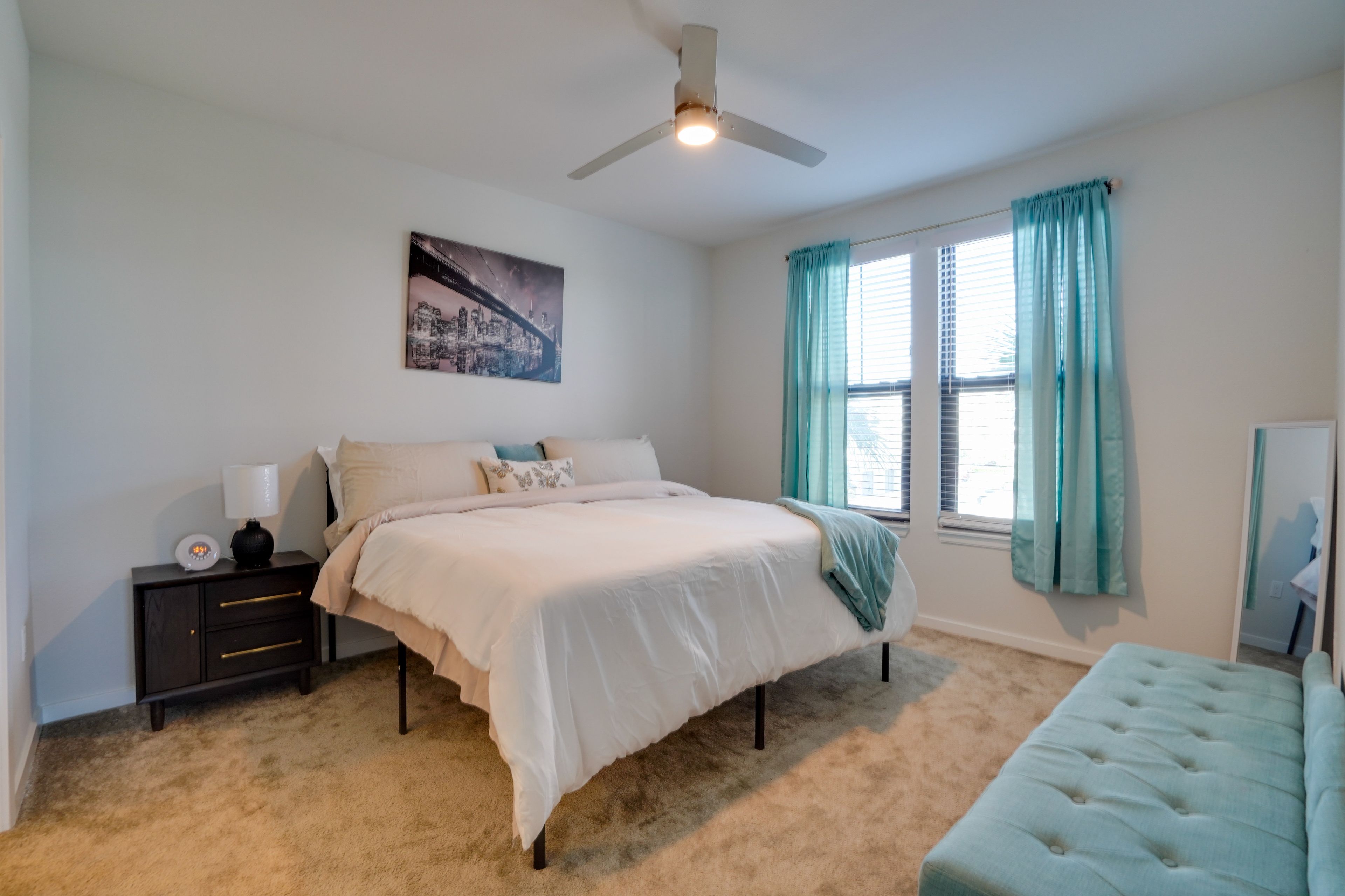 Bedroom 1 | King Bed