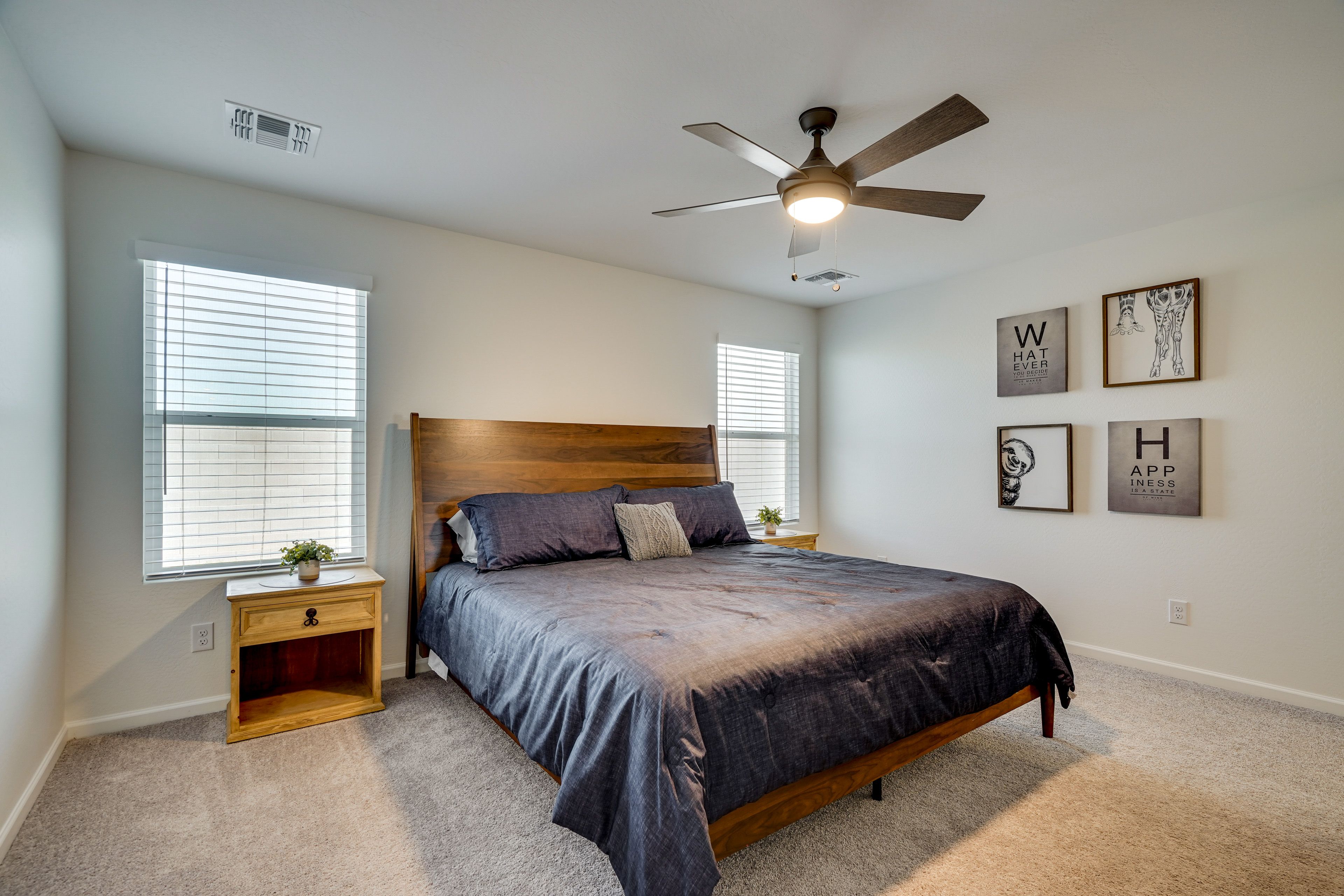 Bedroom 1 | King Bed