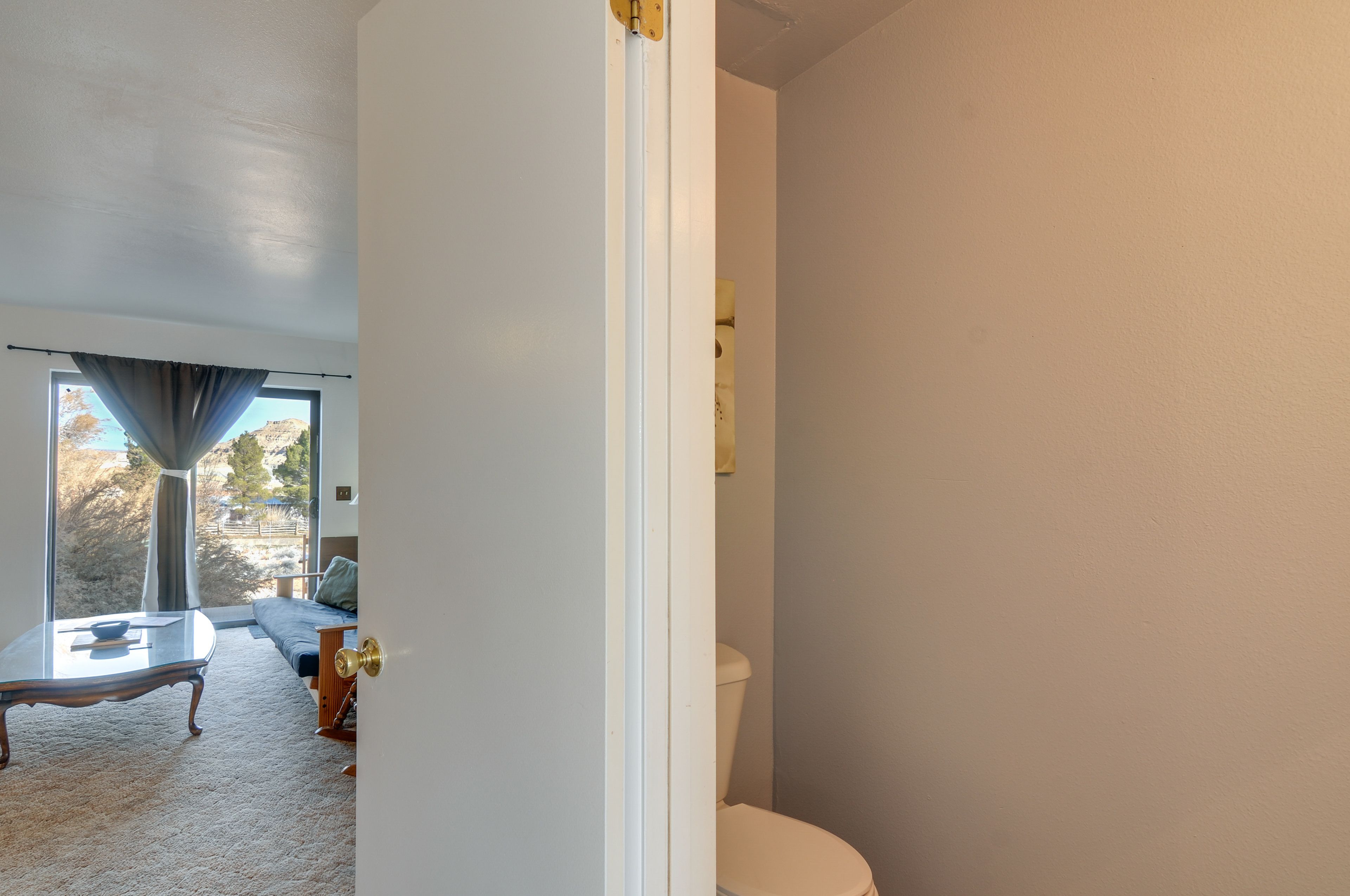 Half Bathroom | 1st Floor