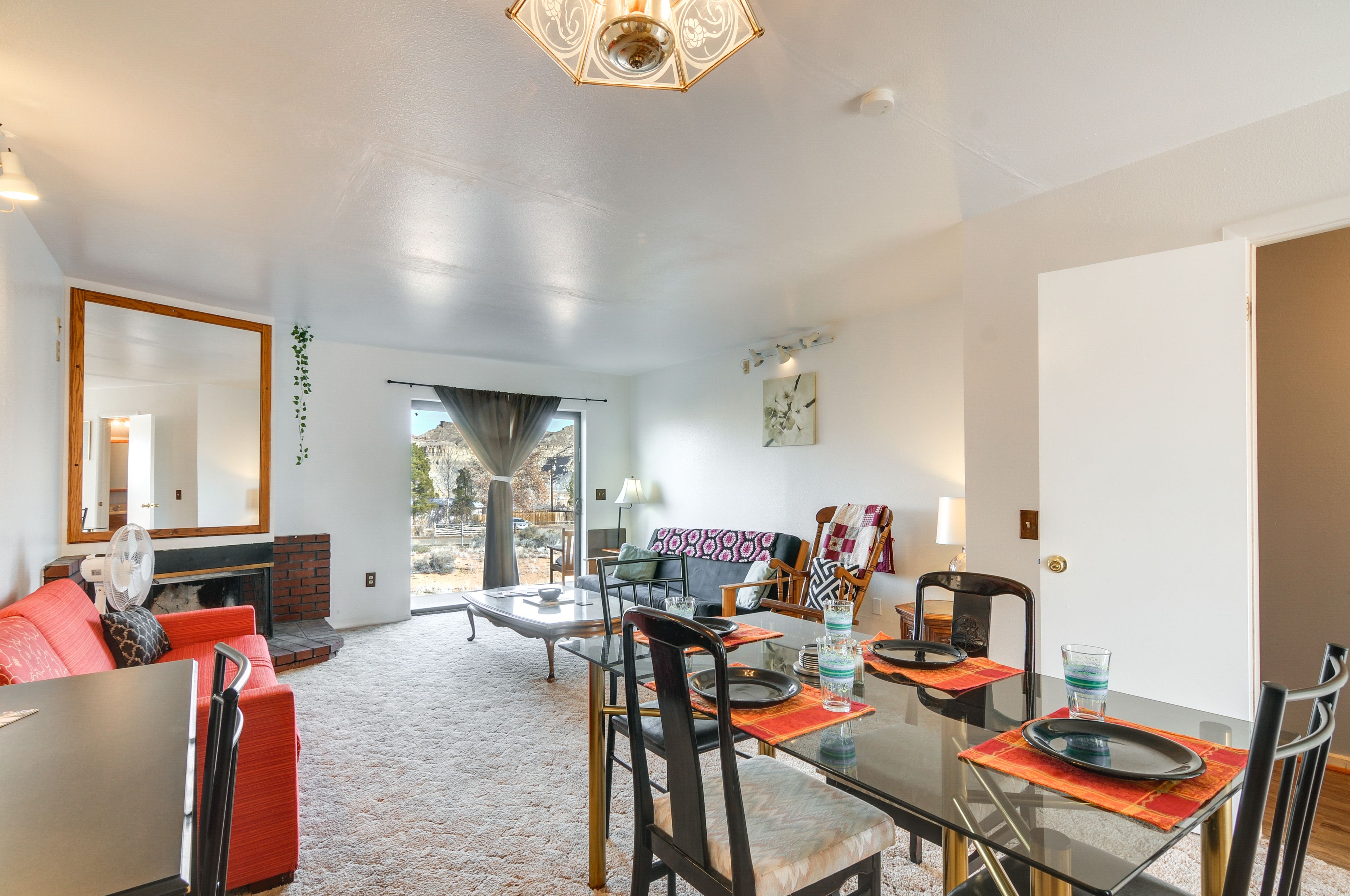 Living Room | Full Sleeper Sofa | Free WiFi | 1st Floor