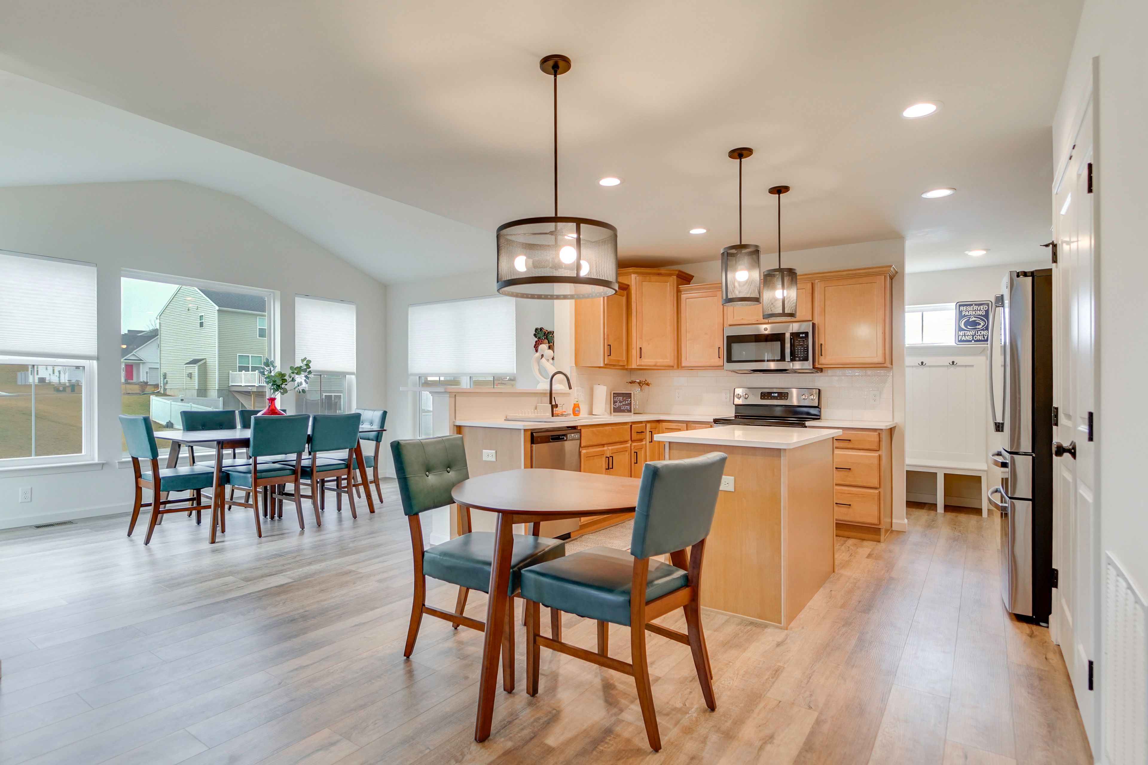 Dining Area | 1st Floor
