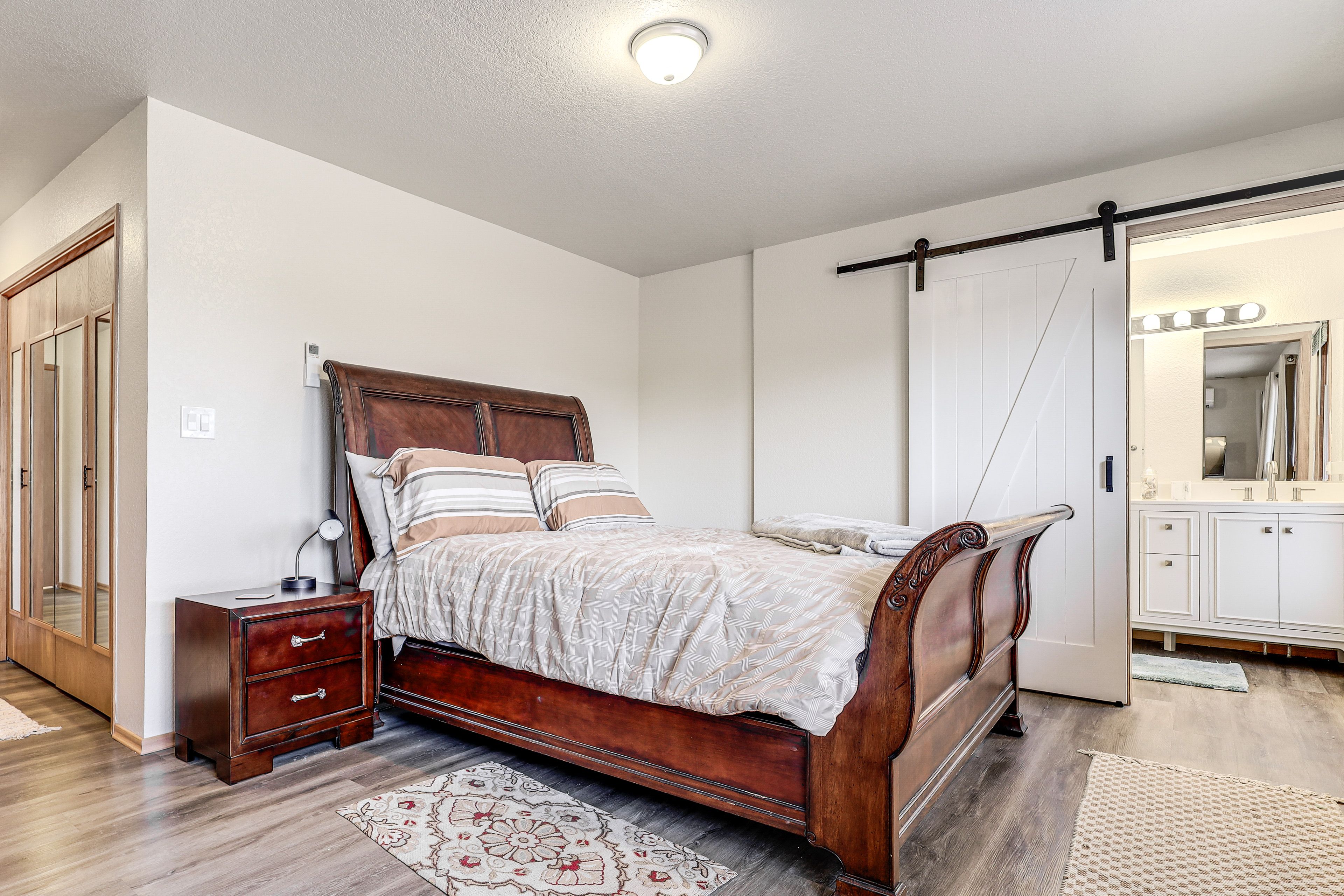 Bedroom 1 | Queen Bed | Linens Provided | Gas Fireplace | Smart TV