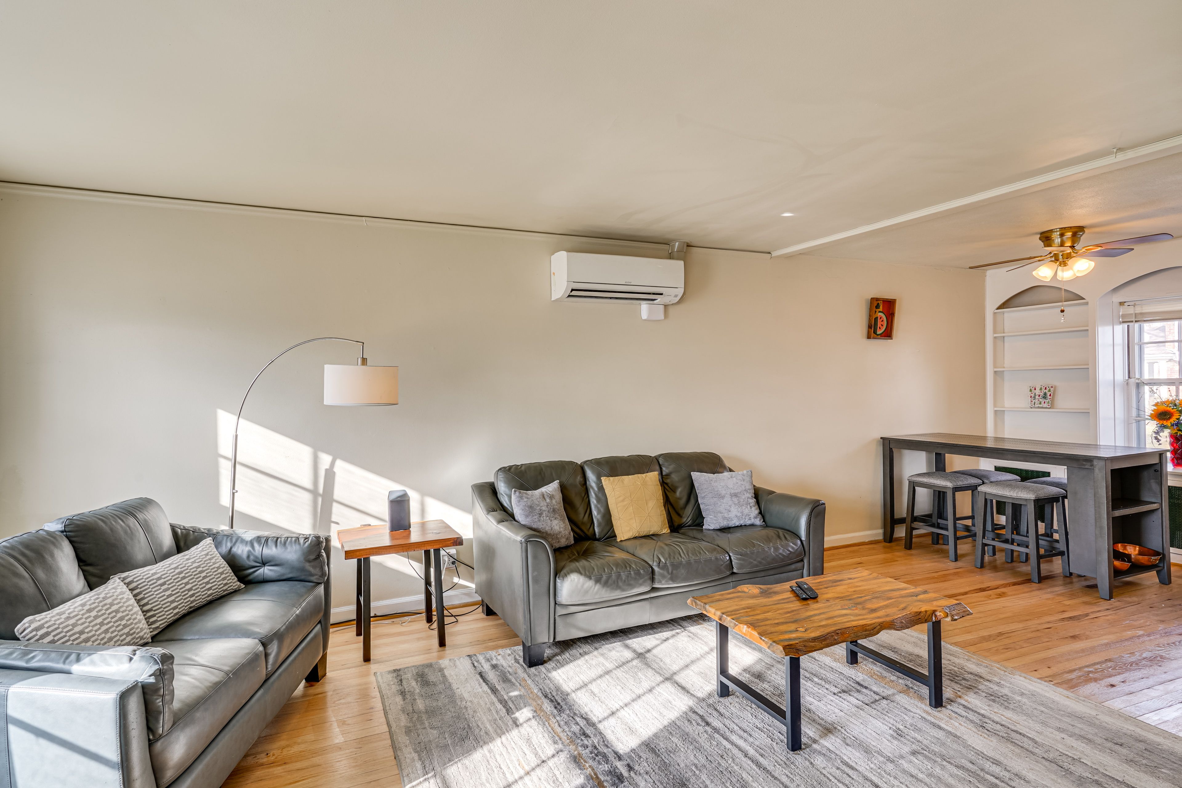 Living Room | Smart TV | 1st Floor