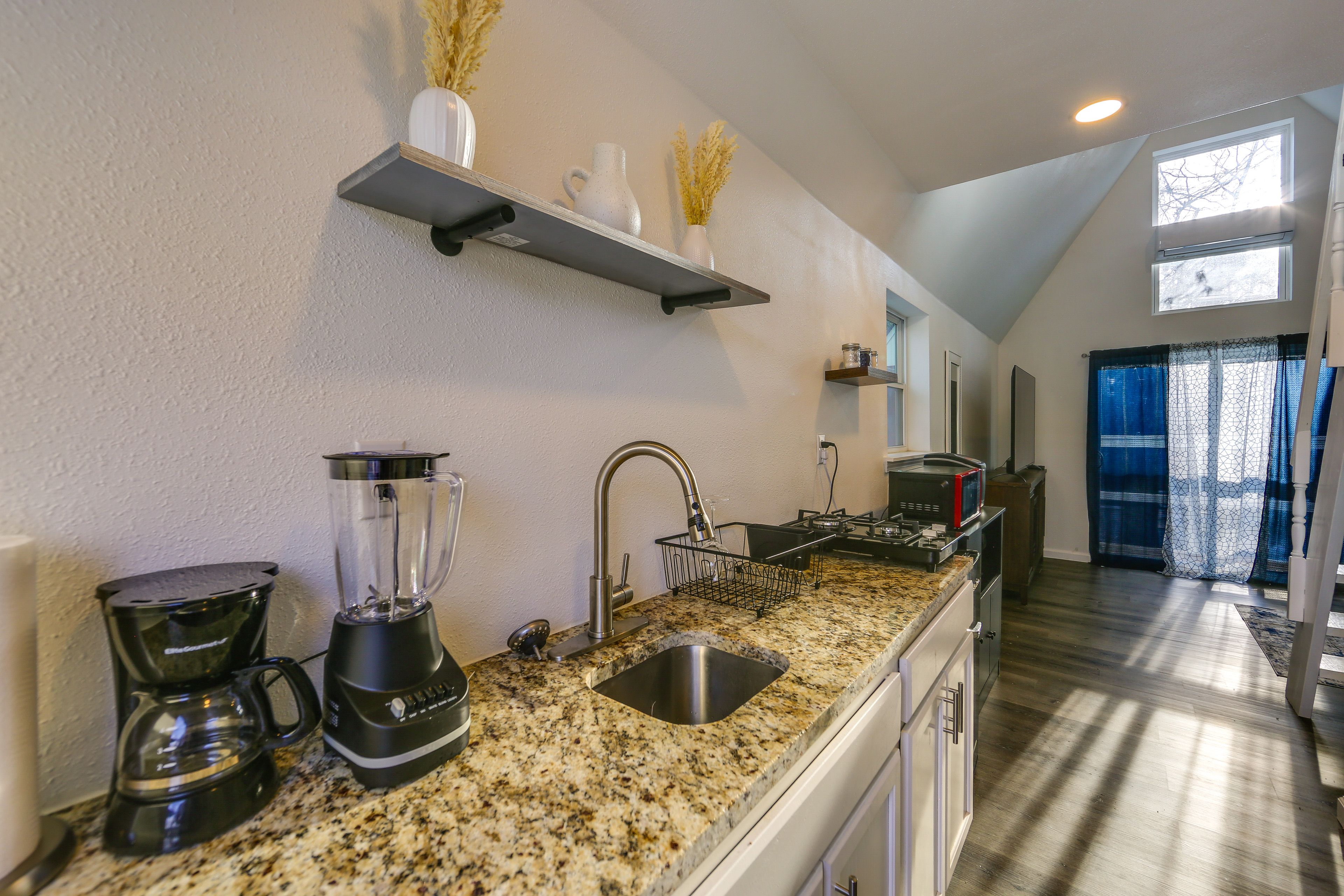 Kitchen  | Drip Coffee Maker | Blender | 1st Floor