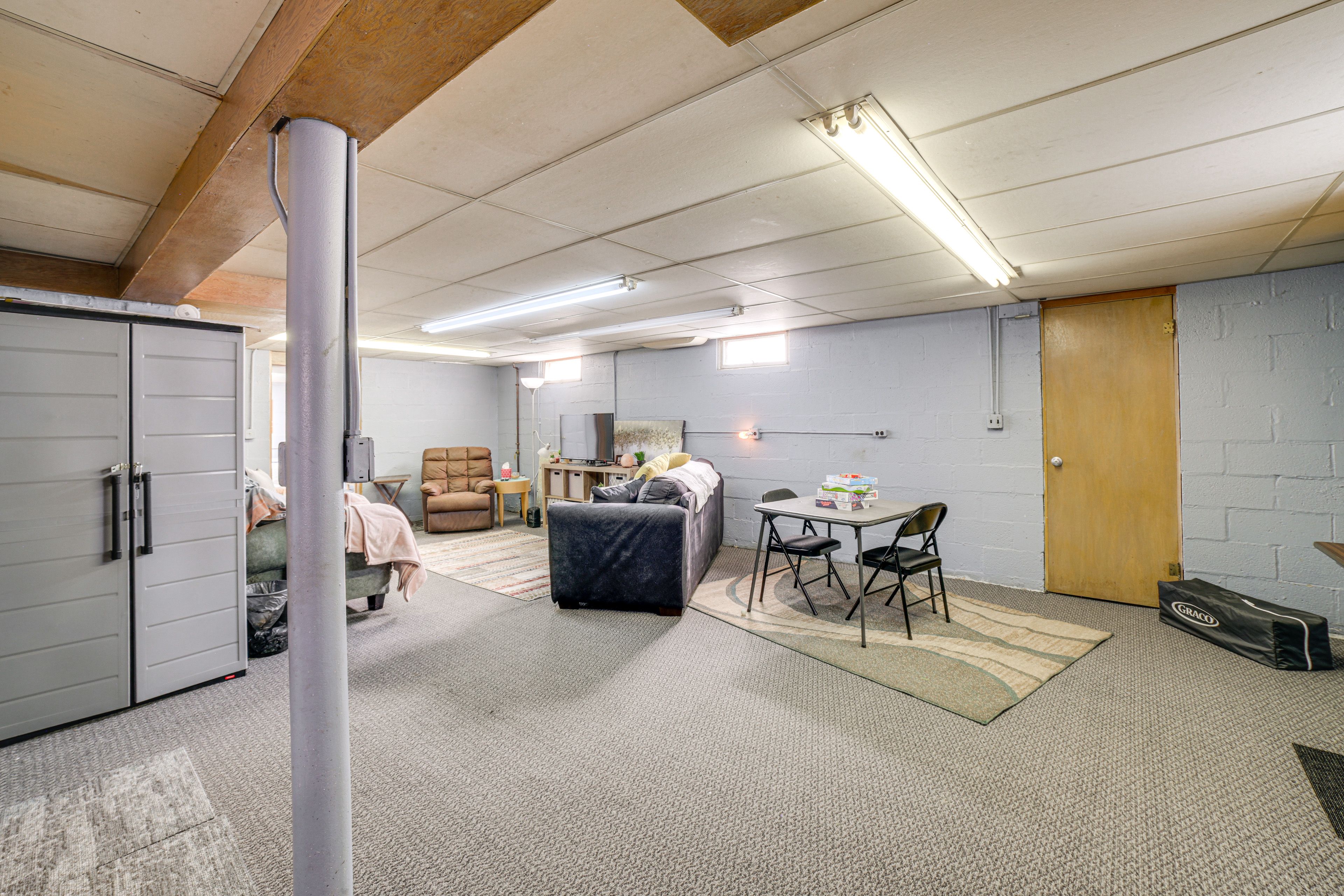 Lower Living Area | Smart TV | Basement