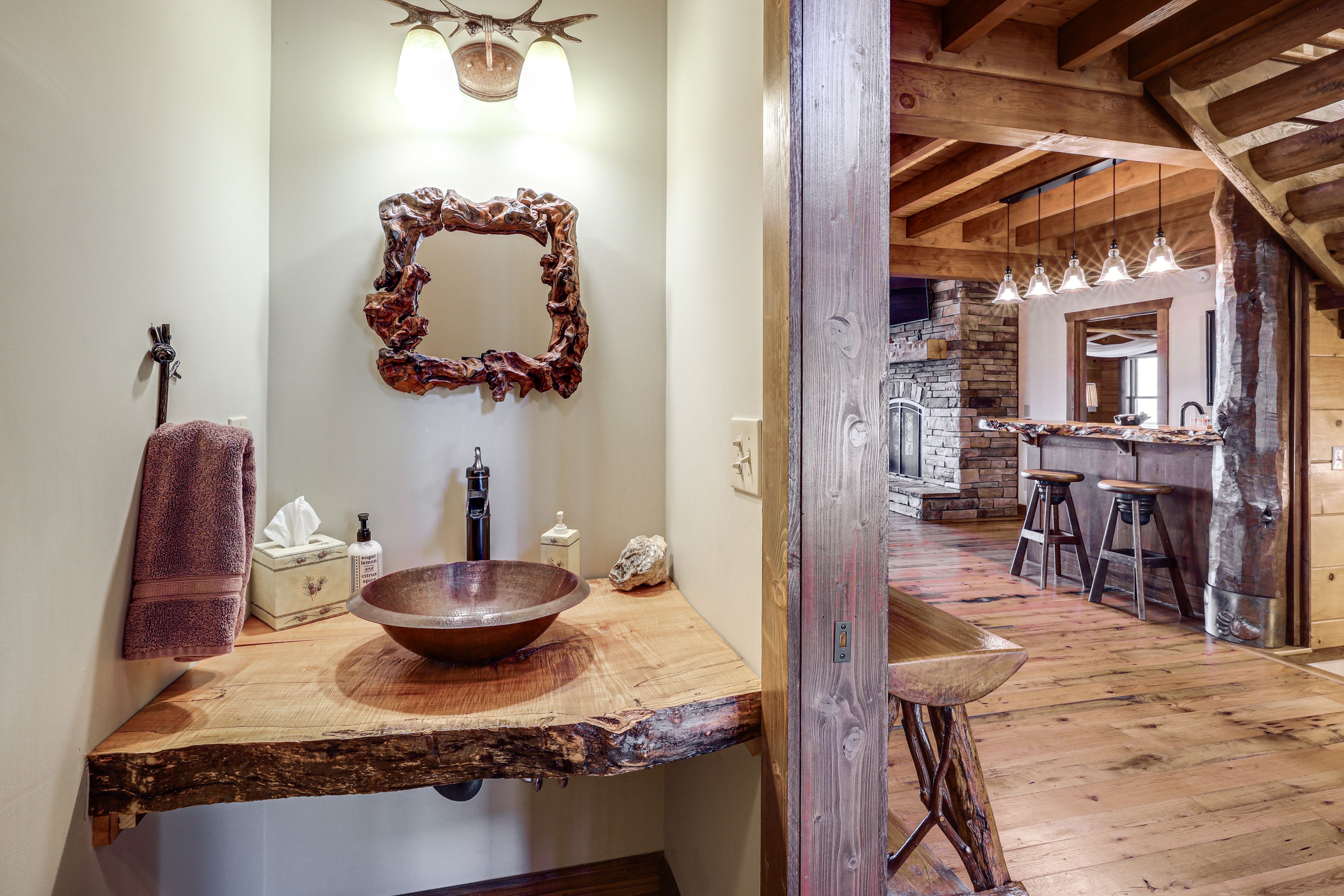 Half Bathroom | Main Floor