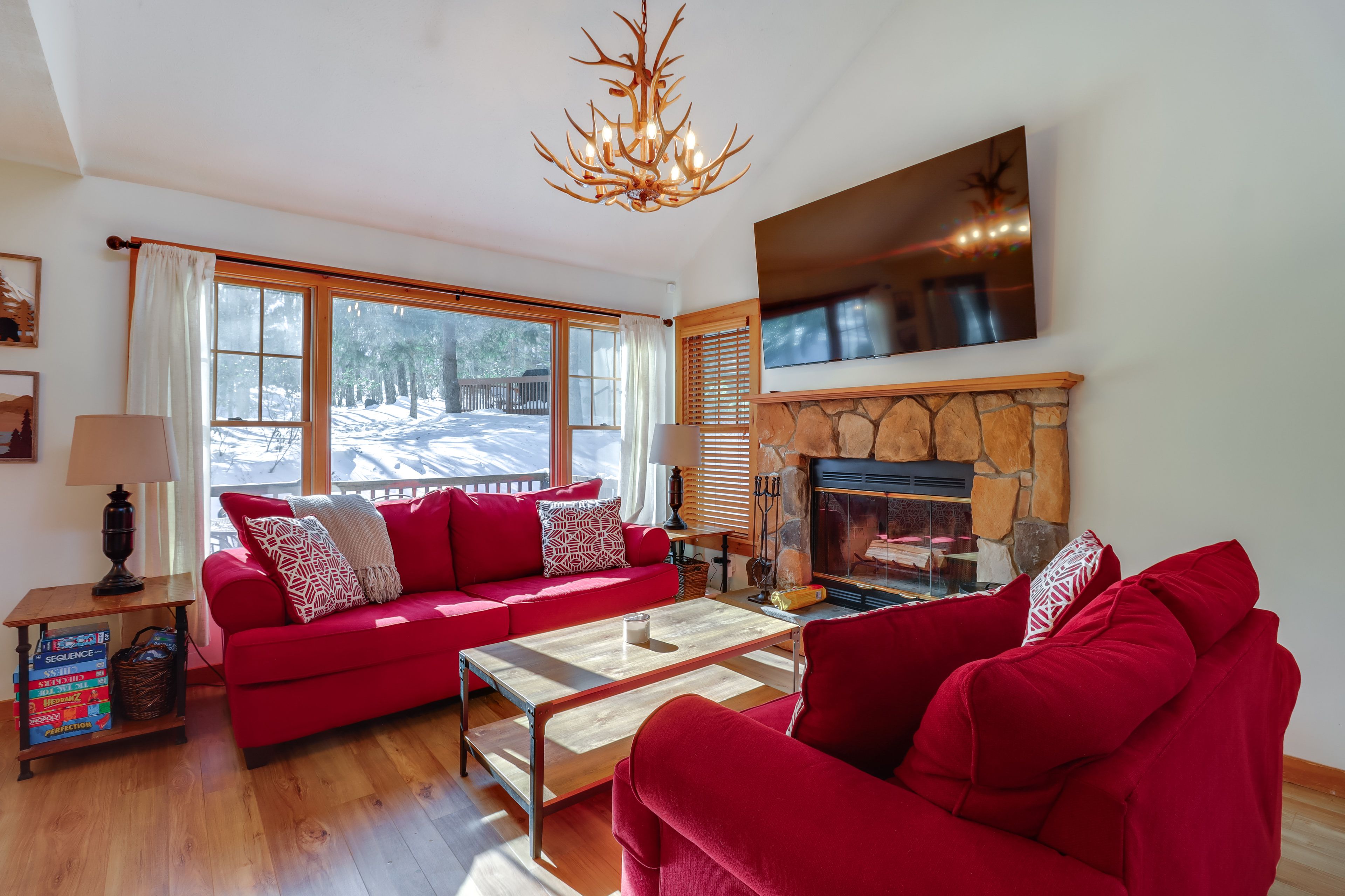 Living Room | Queen Sleeper Sofa | 1st Floor