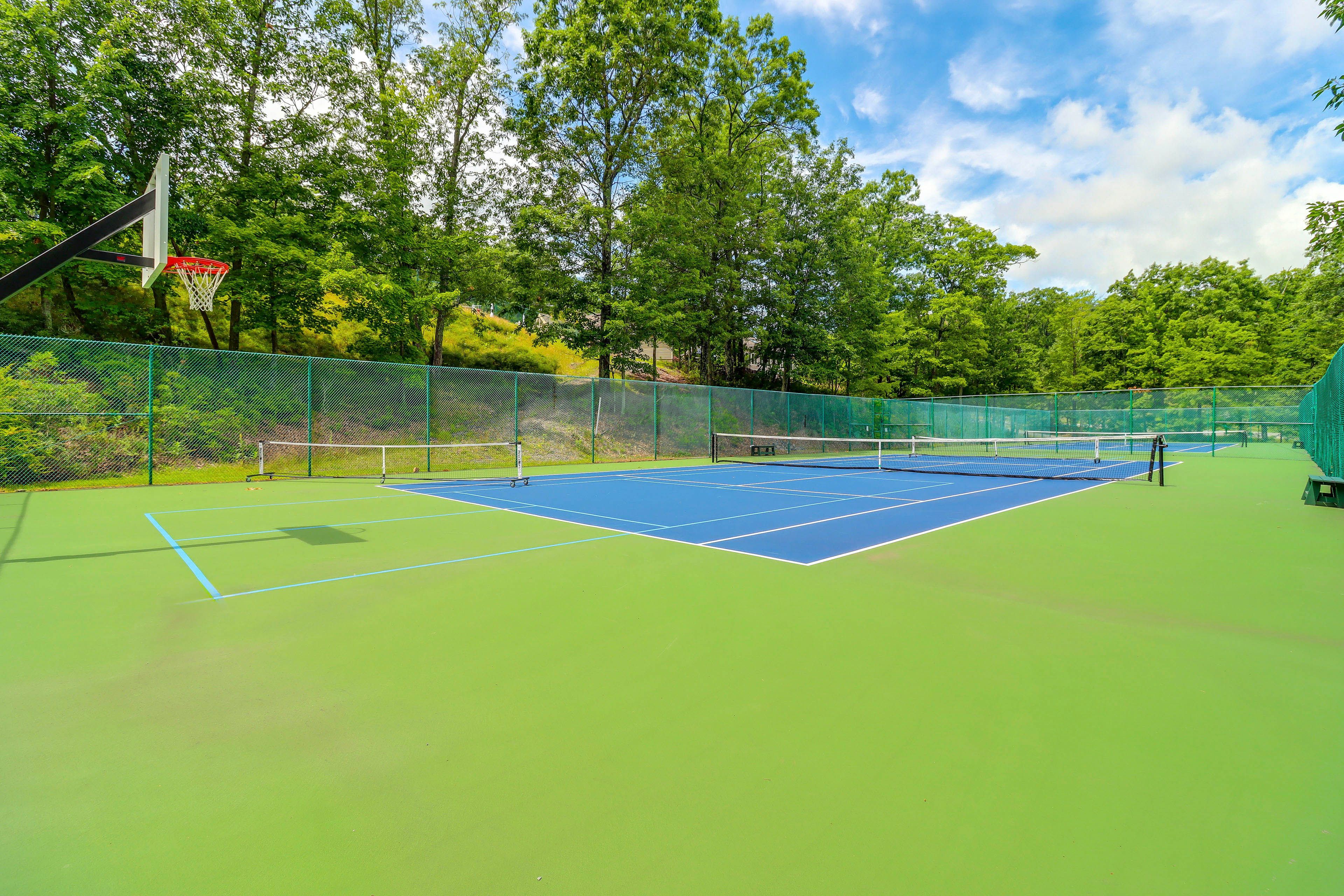 Northridge at Camelback Community Amenities