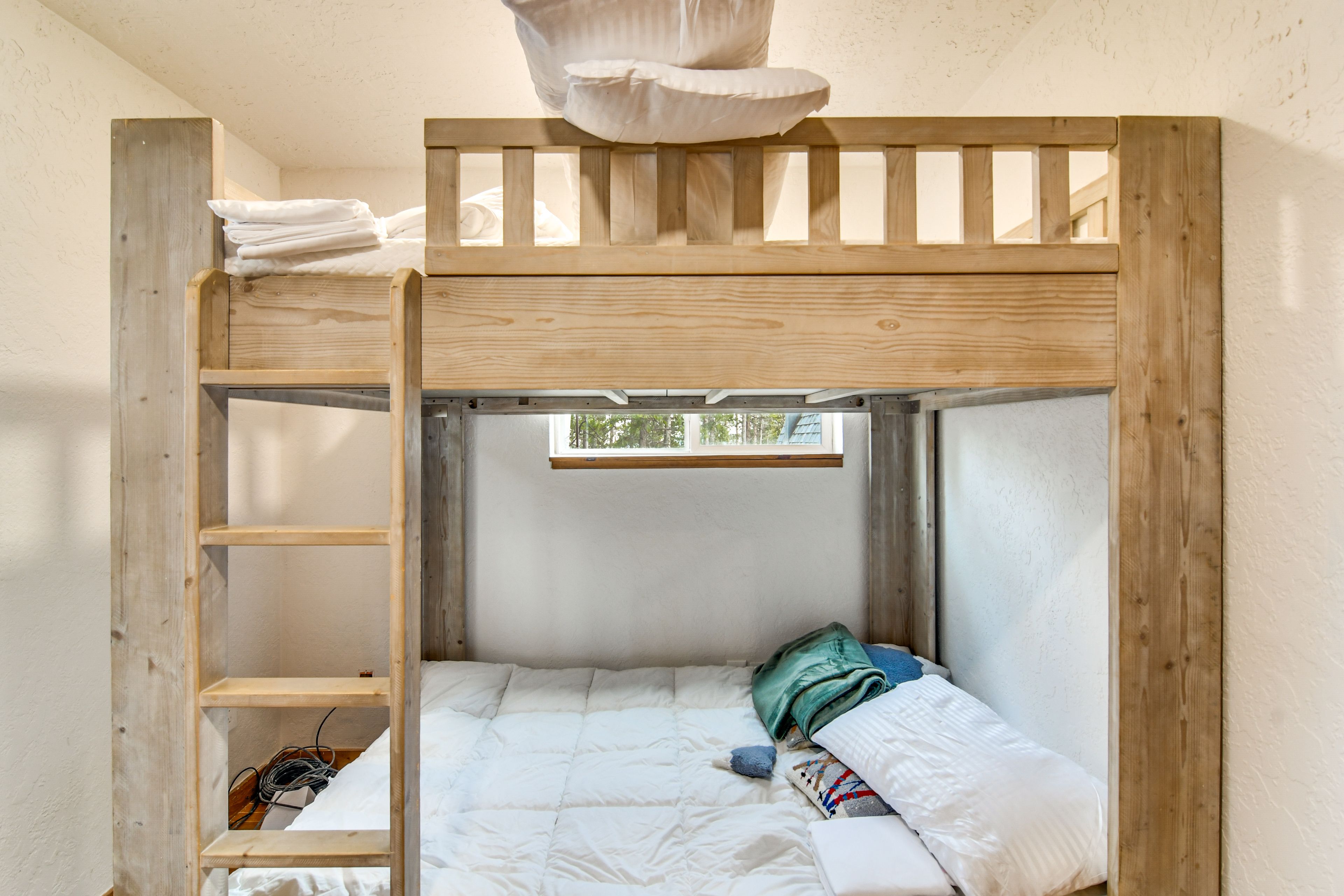 Bedroom 3 | Full Bunk Bed | Desk w/ Monitor | Main Level