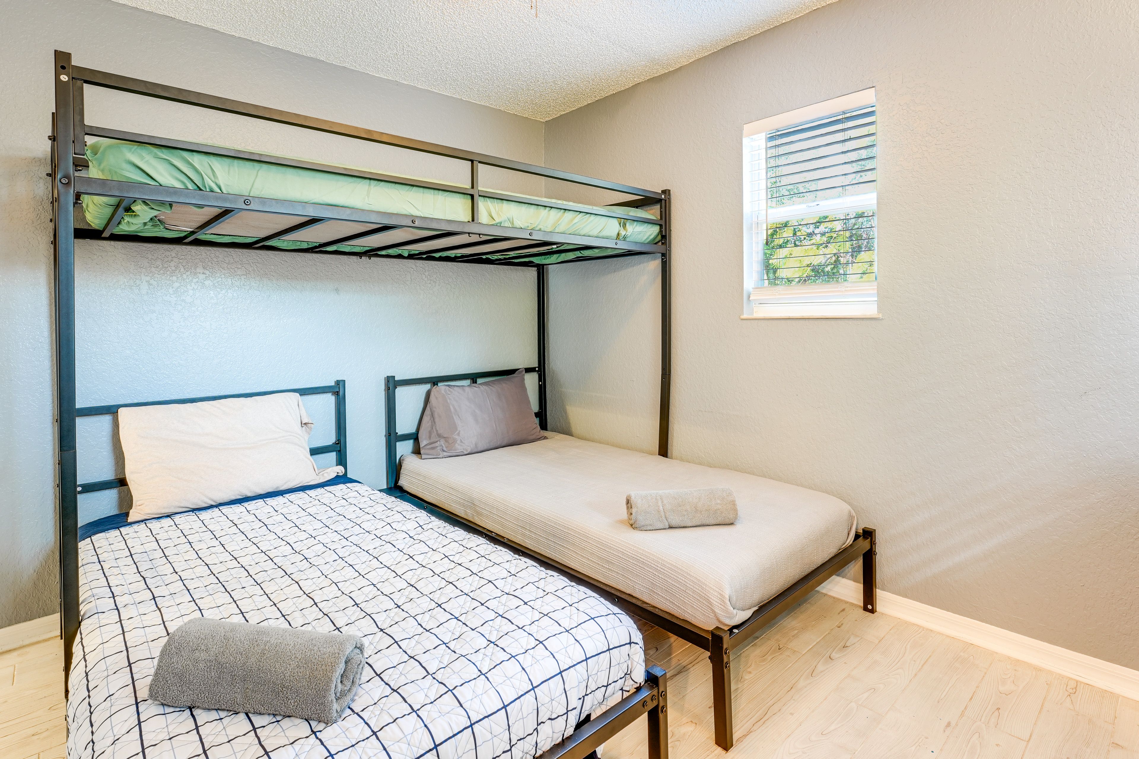 Bedroom 3 | Lofted Twin Bed | 2 Twin Beds
