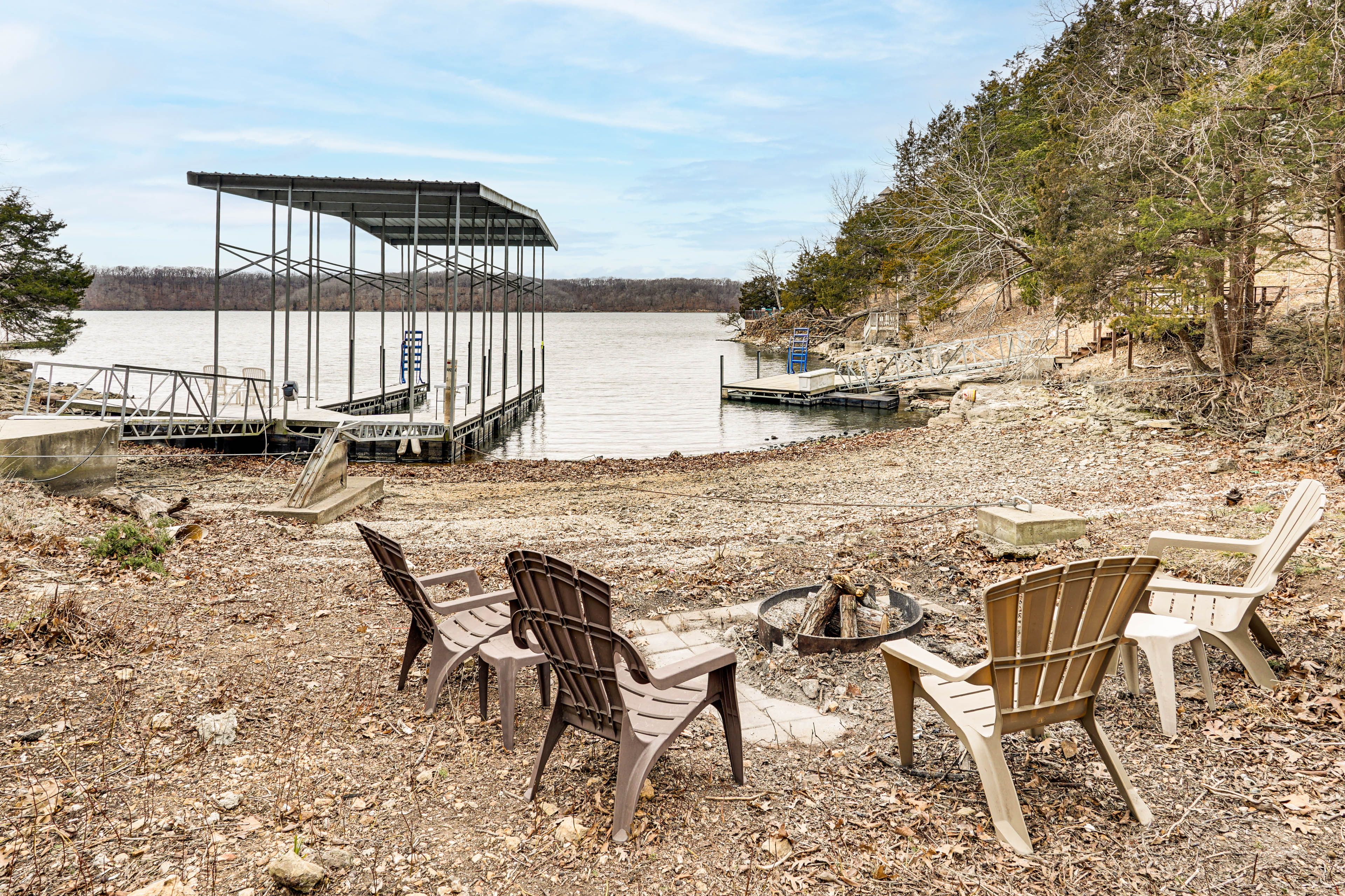 Fire Pit | Private Boat Dock