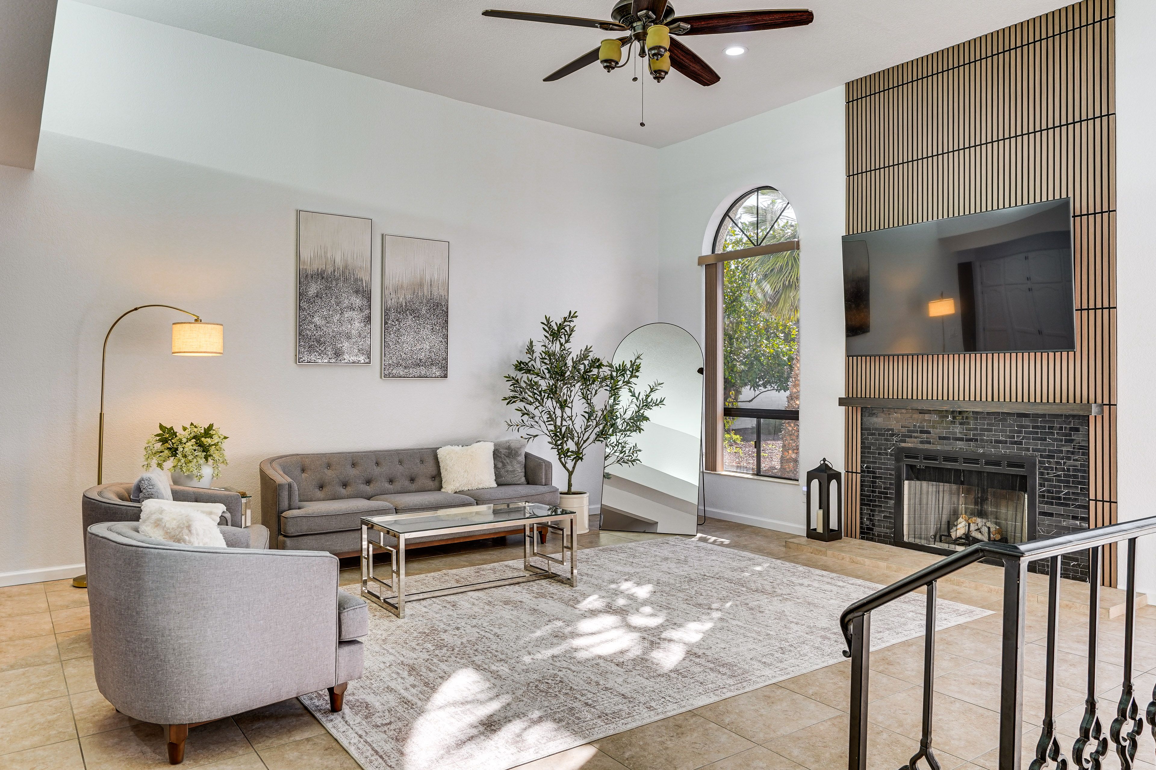 Living Room | Free WiFi | Central Heat & A/C