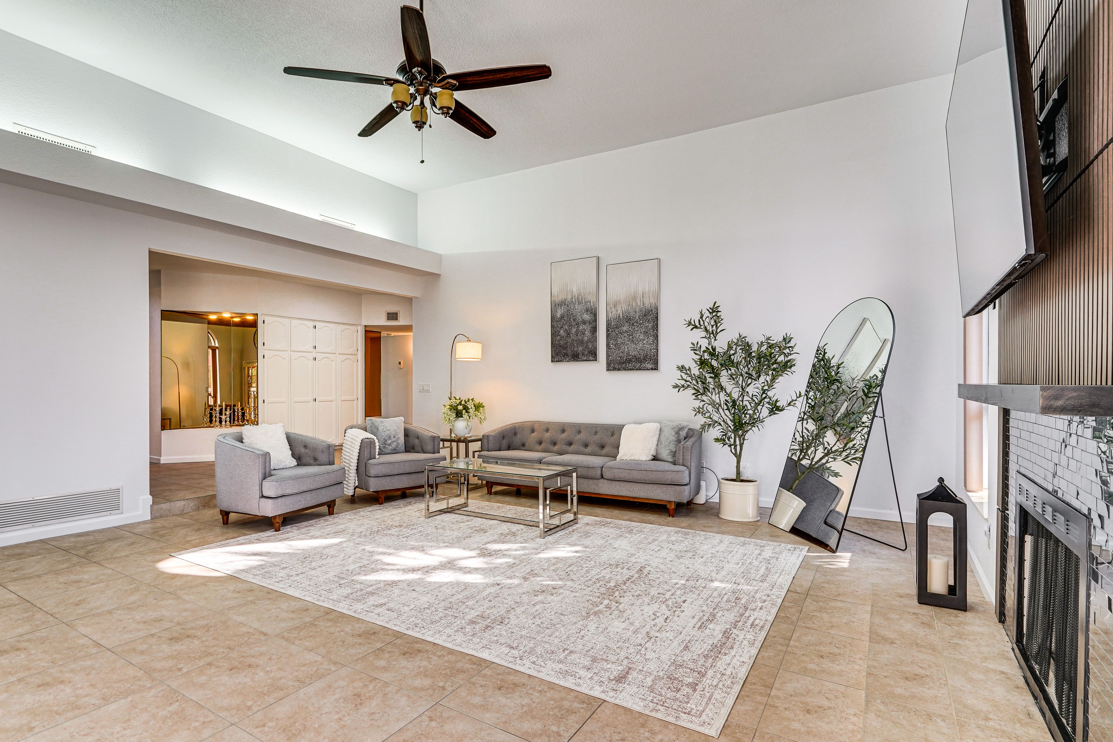 Living Room | Flat-Screen TV | Fireplace