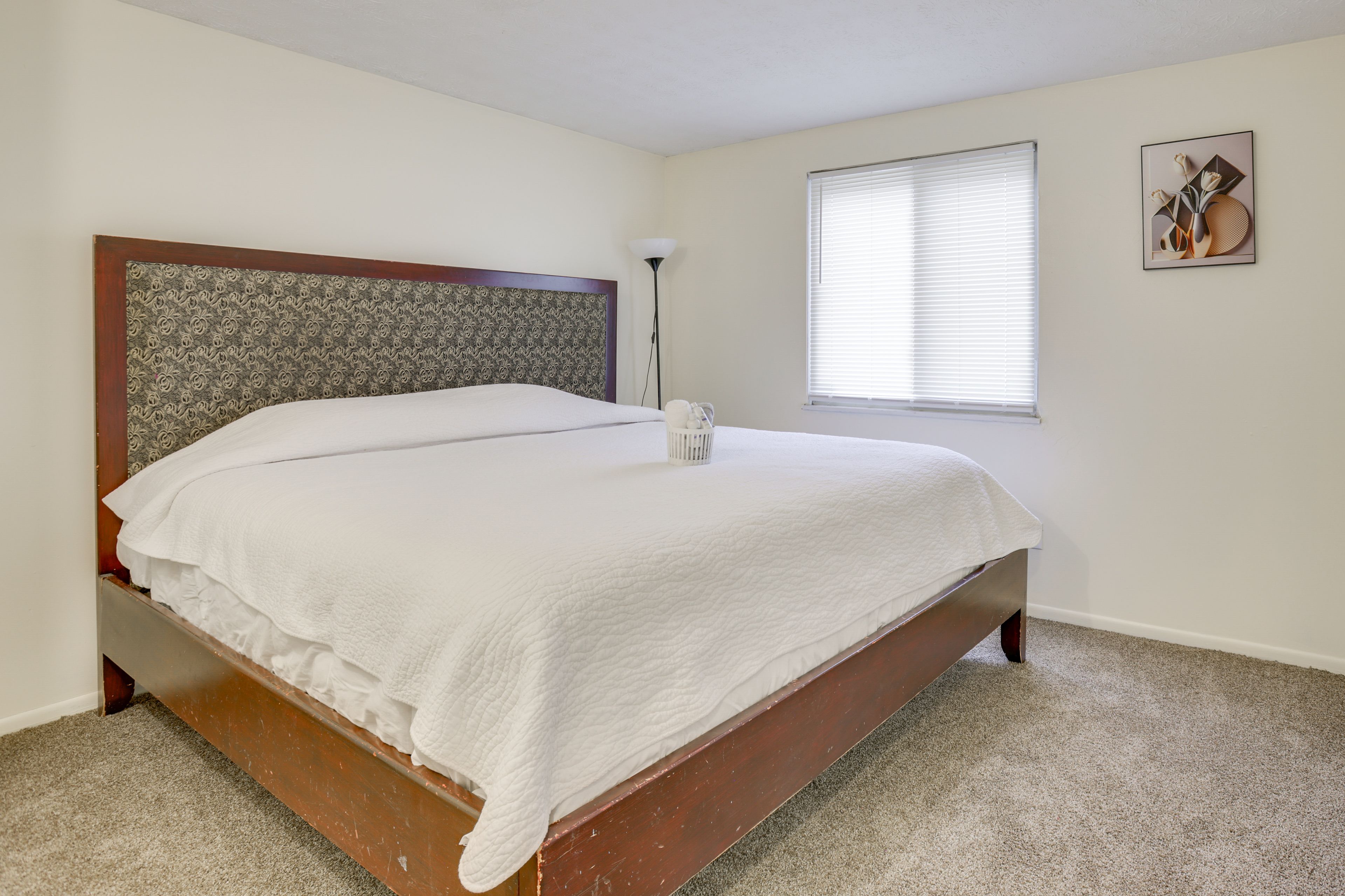 Bedroom 1 | King Bed | Upper Level