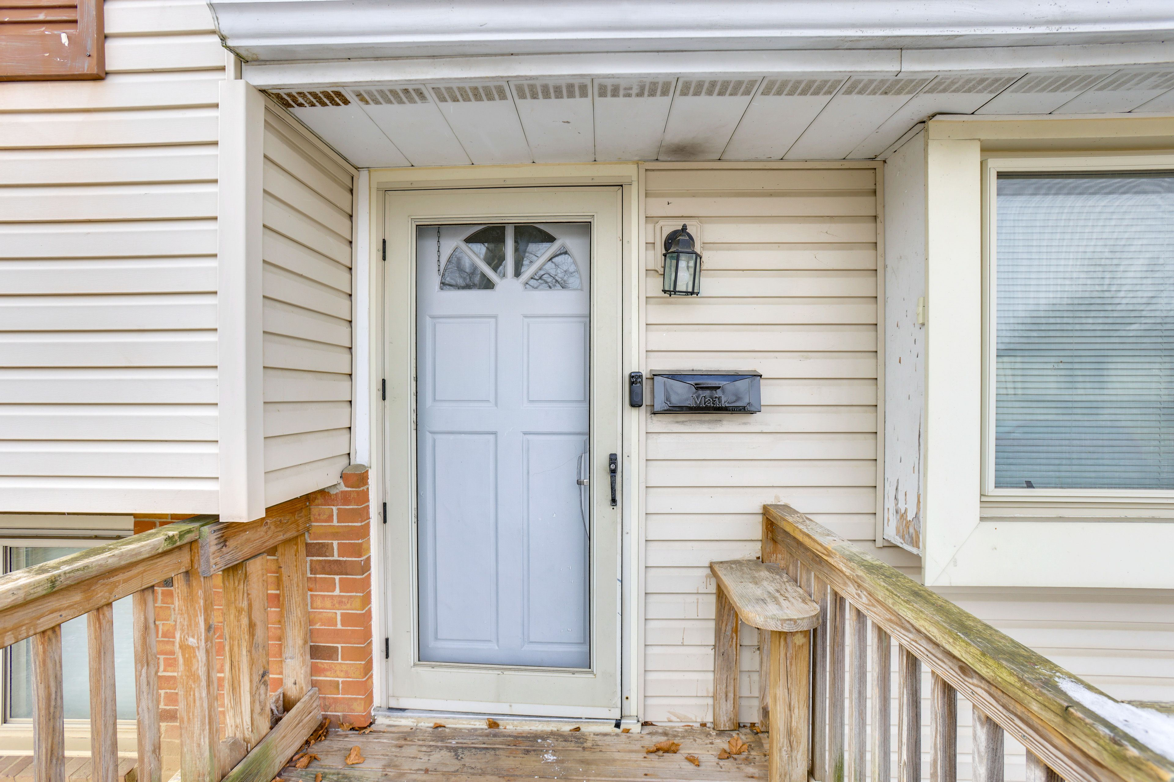 House Exterior | Keyless Entry