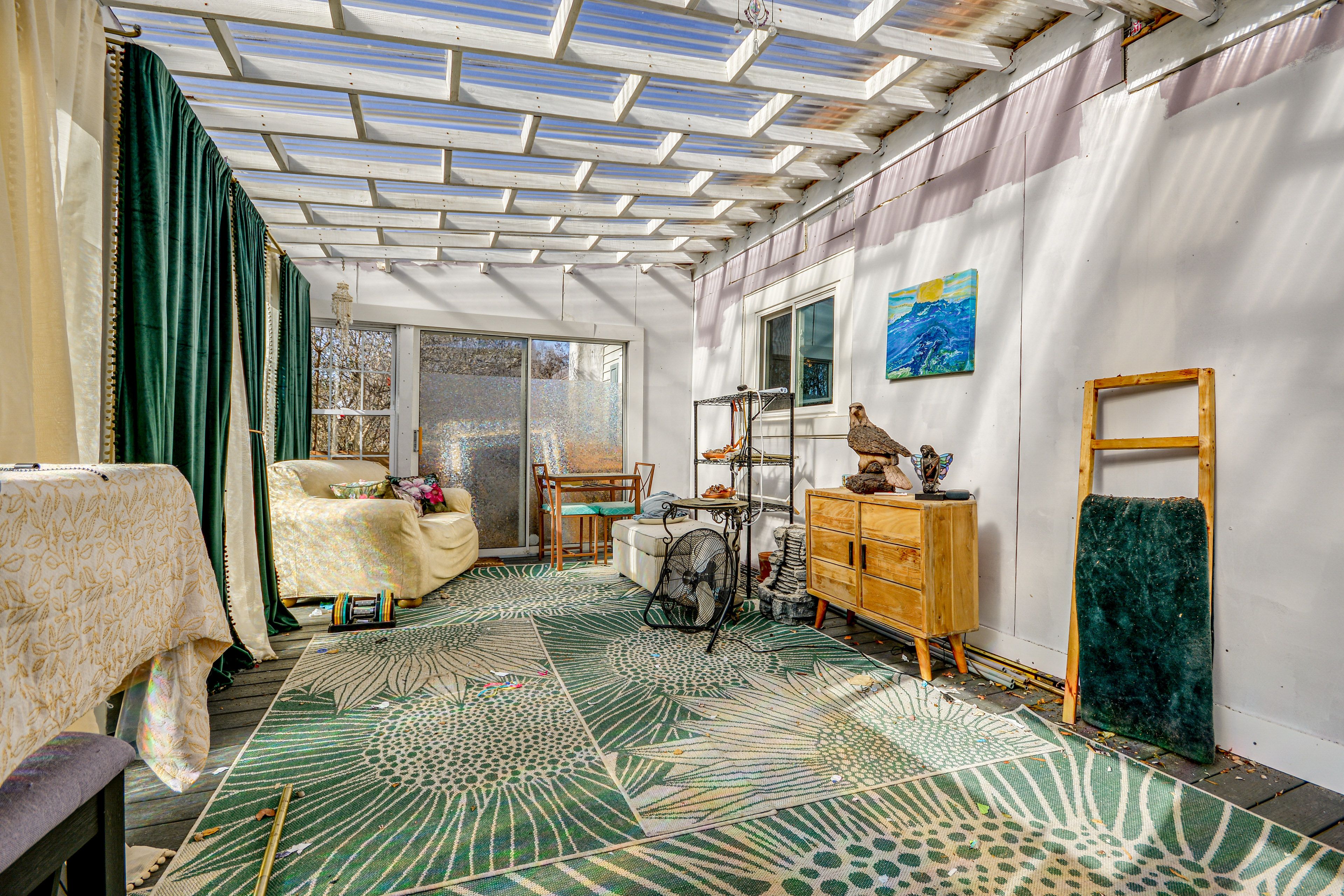 Sunroom | Outdoor Seating