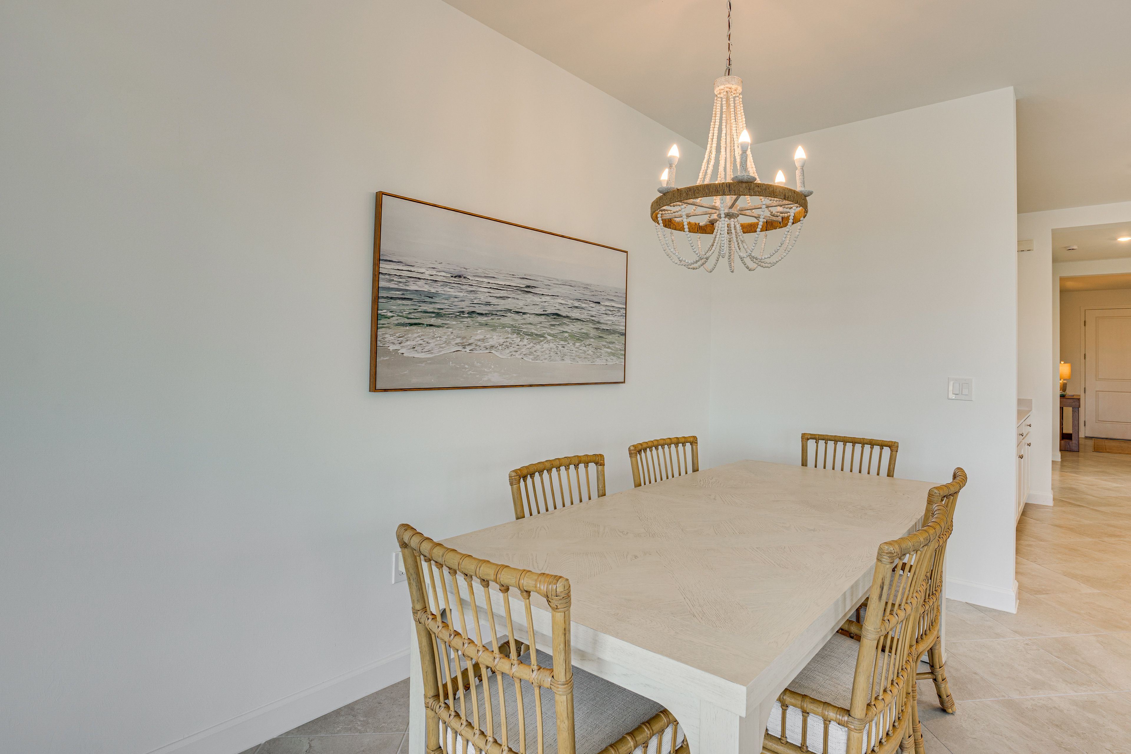 Dining Area | Dishware & Flatware