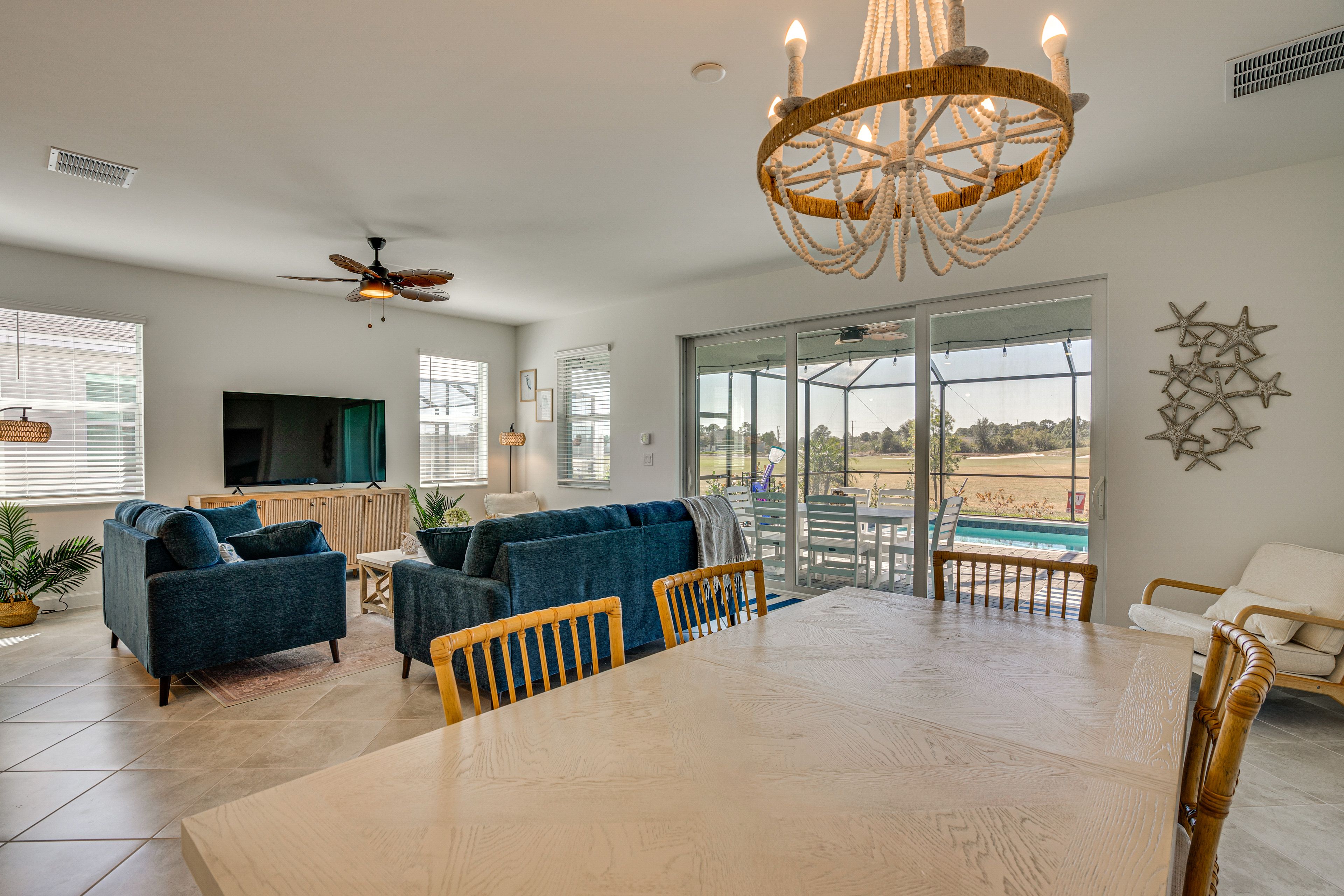 Interior | Smart TVs | Dining Area
