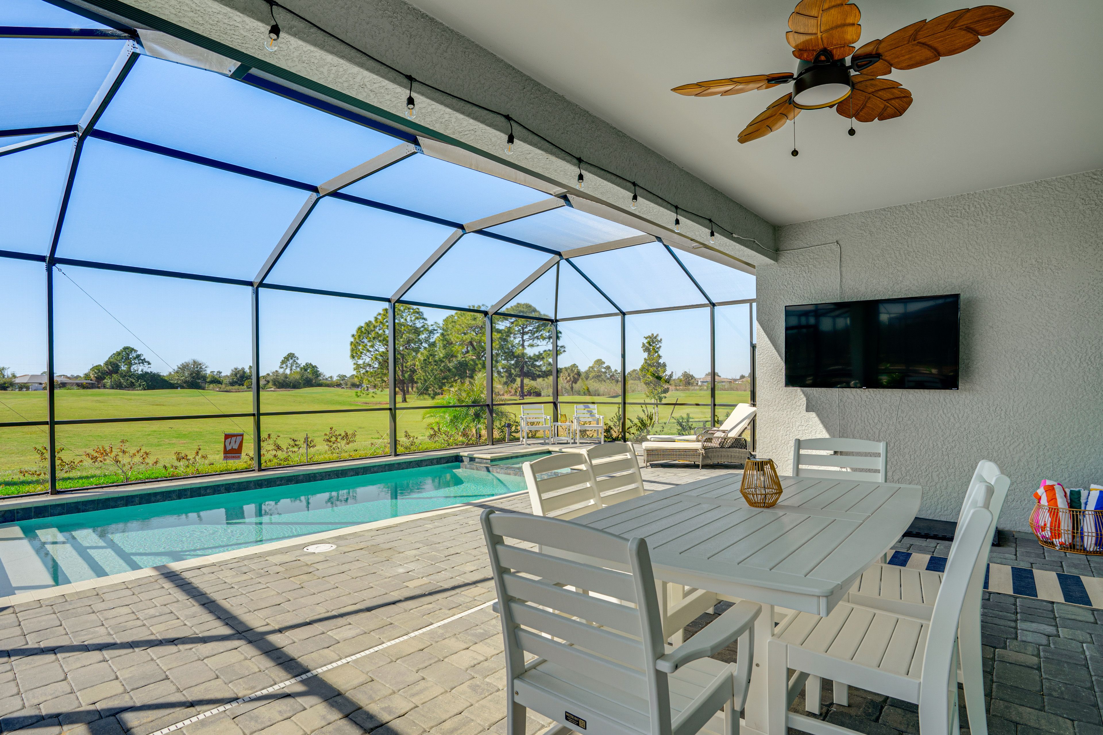 Lehigh Acres Vacation Rental | 3BR | 3BA | 2,200 Sq Ft