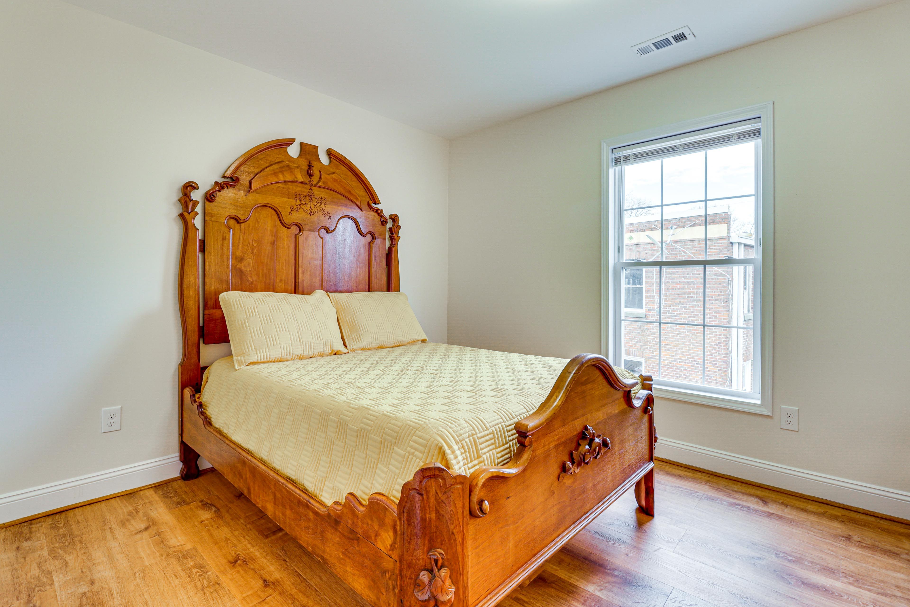 Bedroom 3 | Queen Bed | 2nd Floor