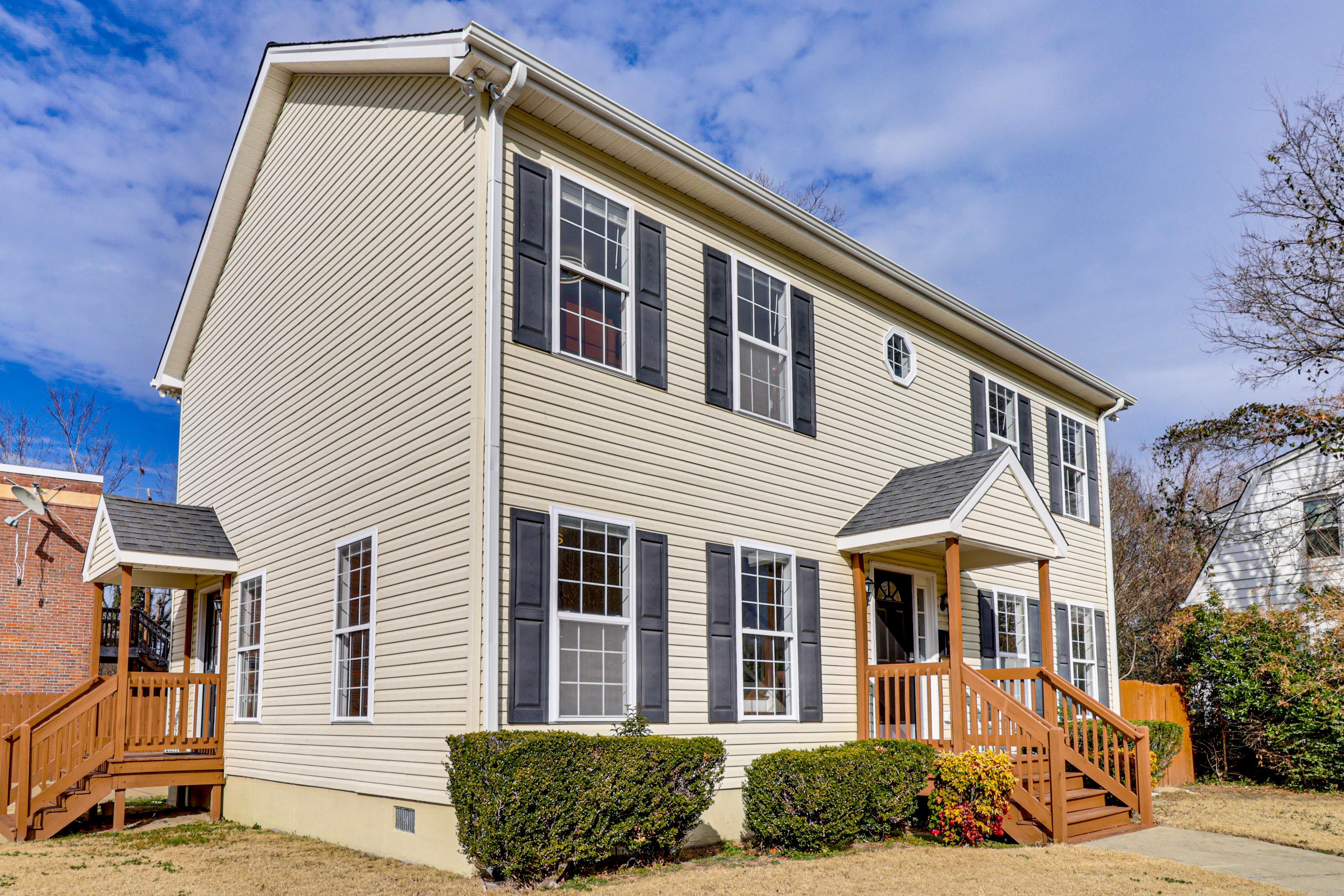 Driveway | 4 Vehicles