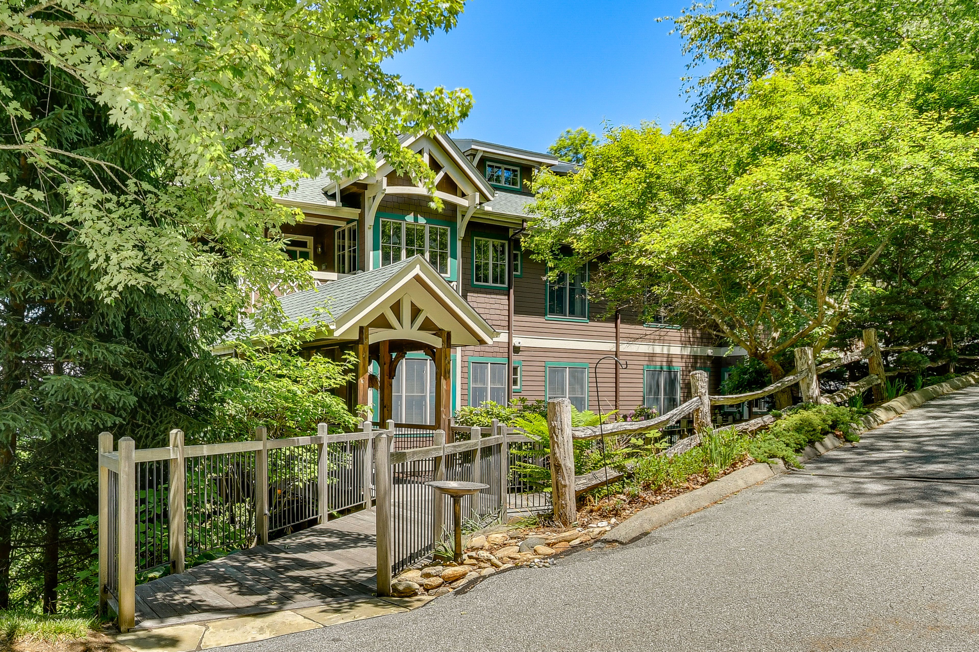 Building Exterior | Located in The Camps of Creekside