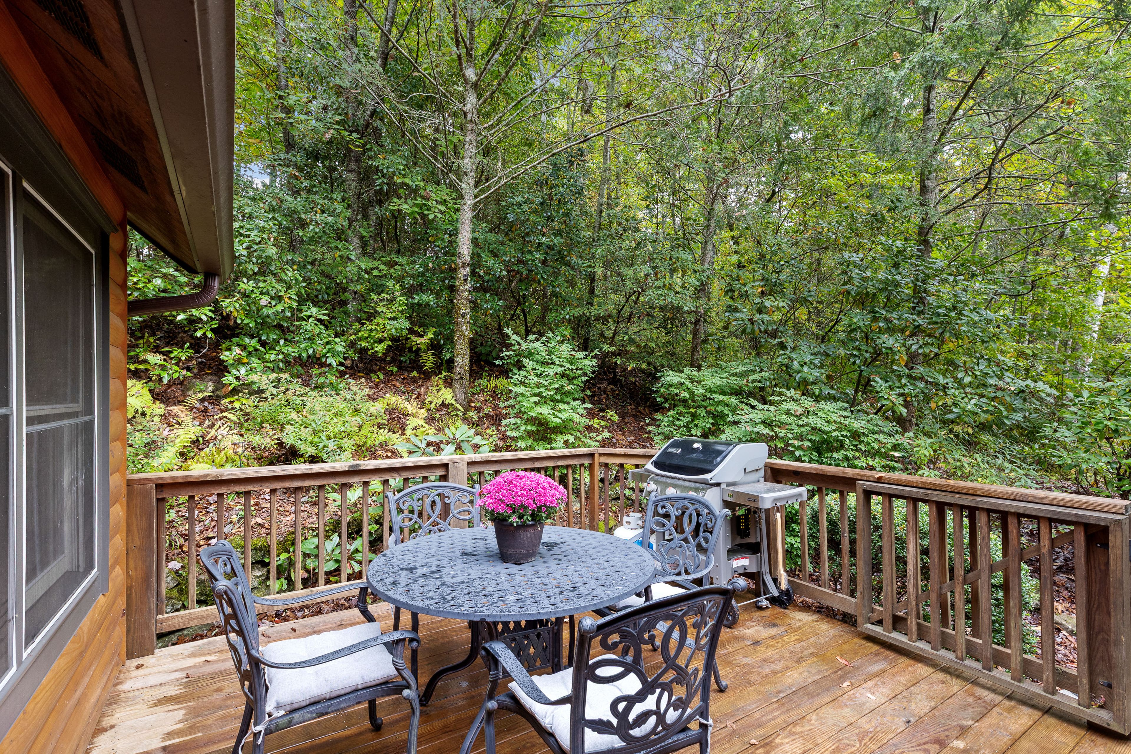 Open Deck Space | Propane Grill