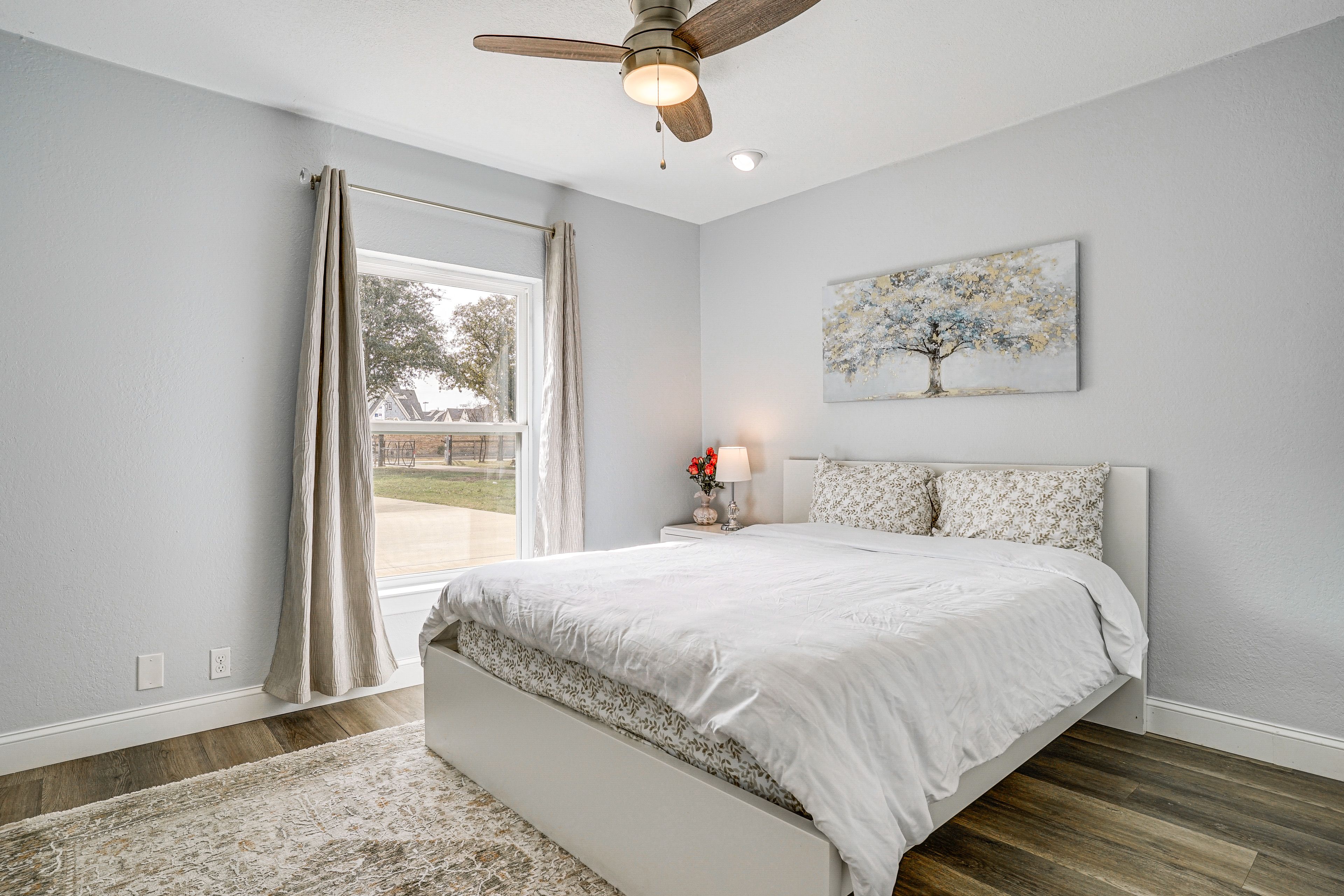 Bedroom 2 | Queen Bed