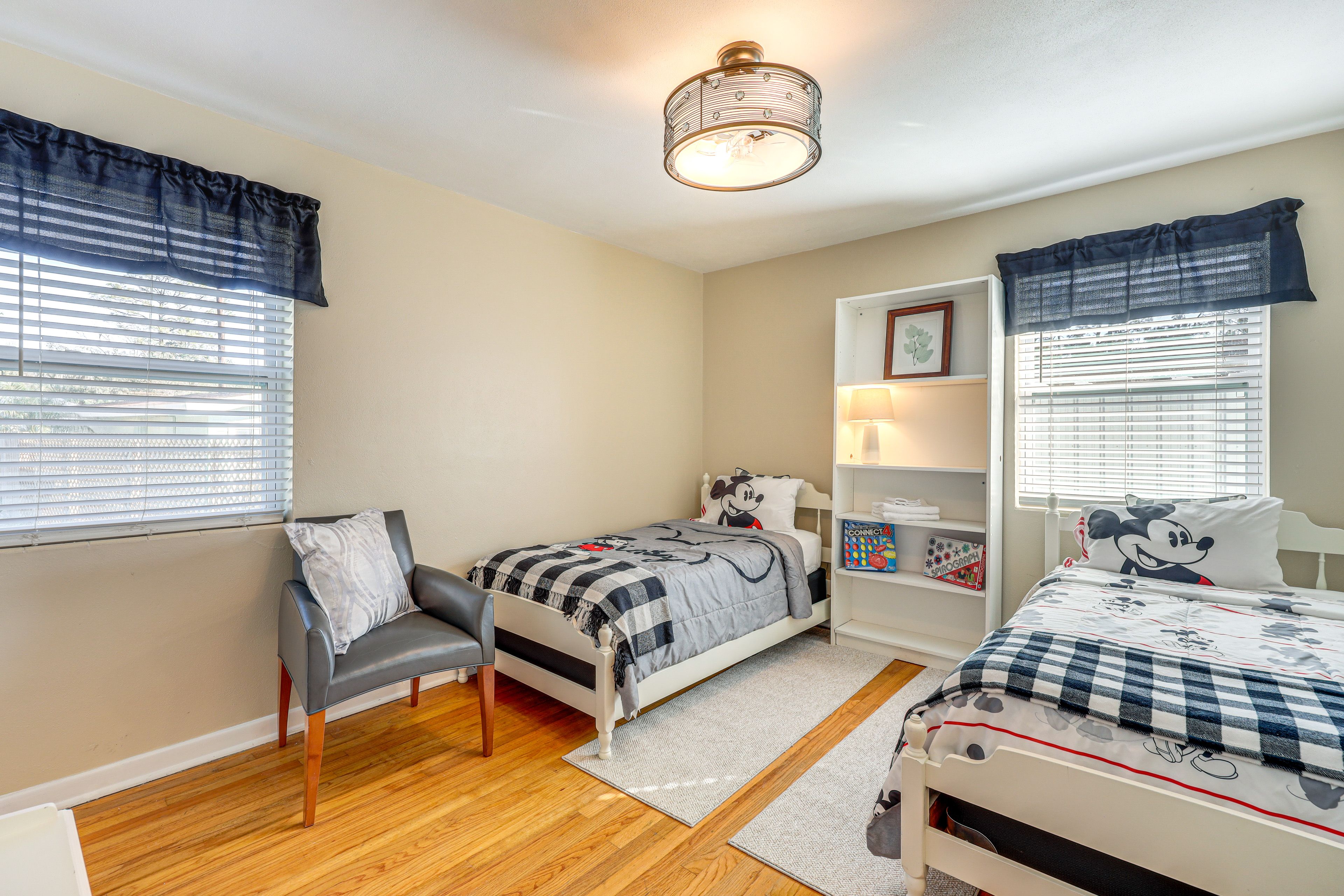 Bedroom 3 | 2 Twin Beds