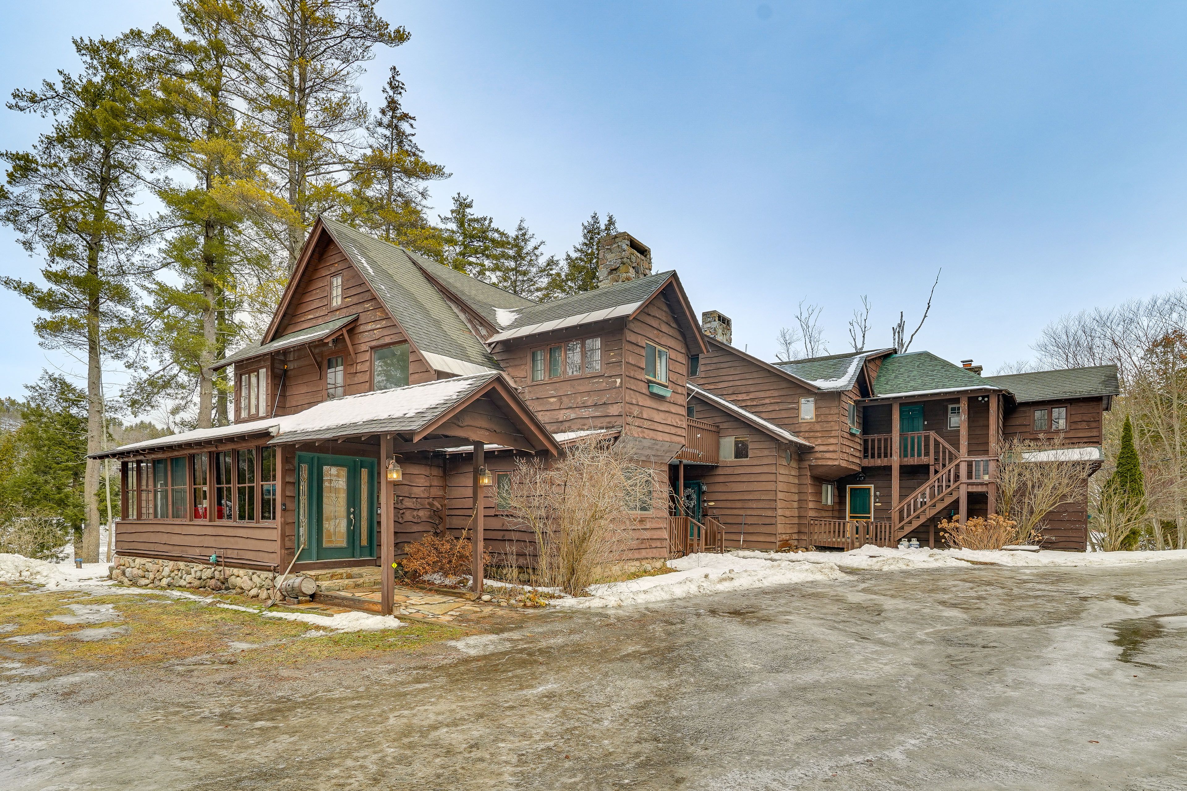 Ticonderoga Vacation Rental | 6BR | 6BA | 7,000 Sq Ft | 3 Steps to Enter