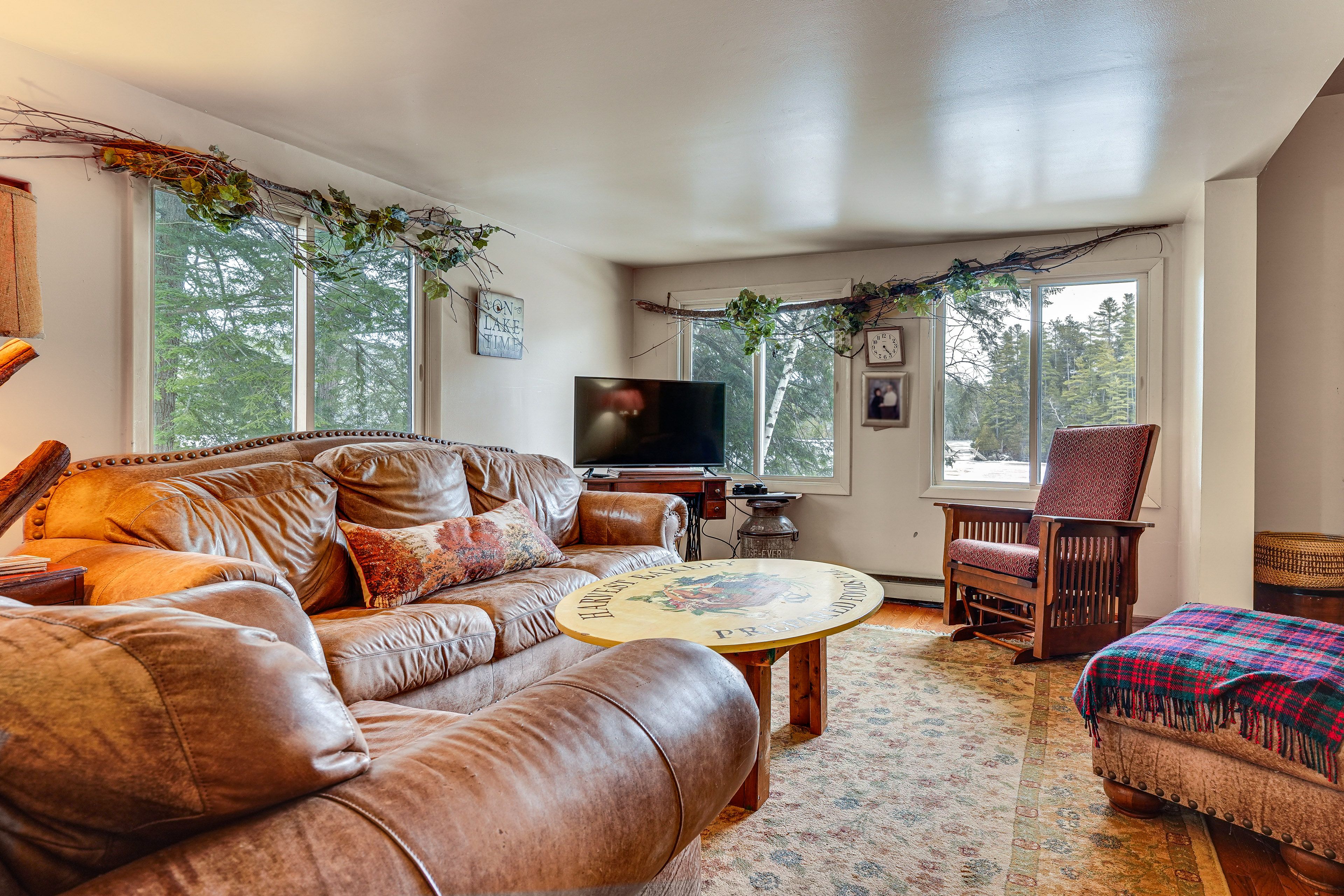Family Room | Smart TV | Water Views