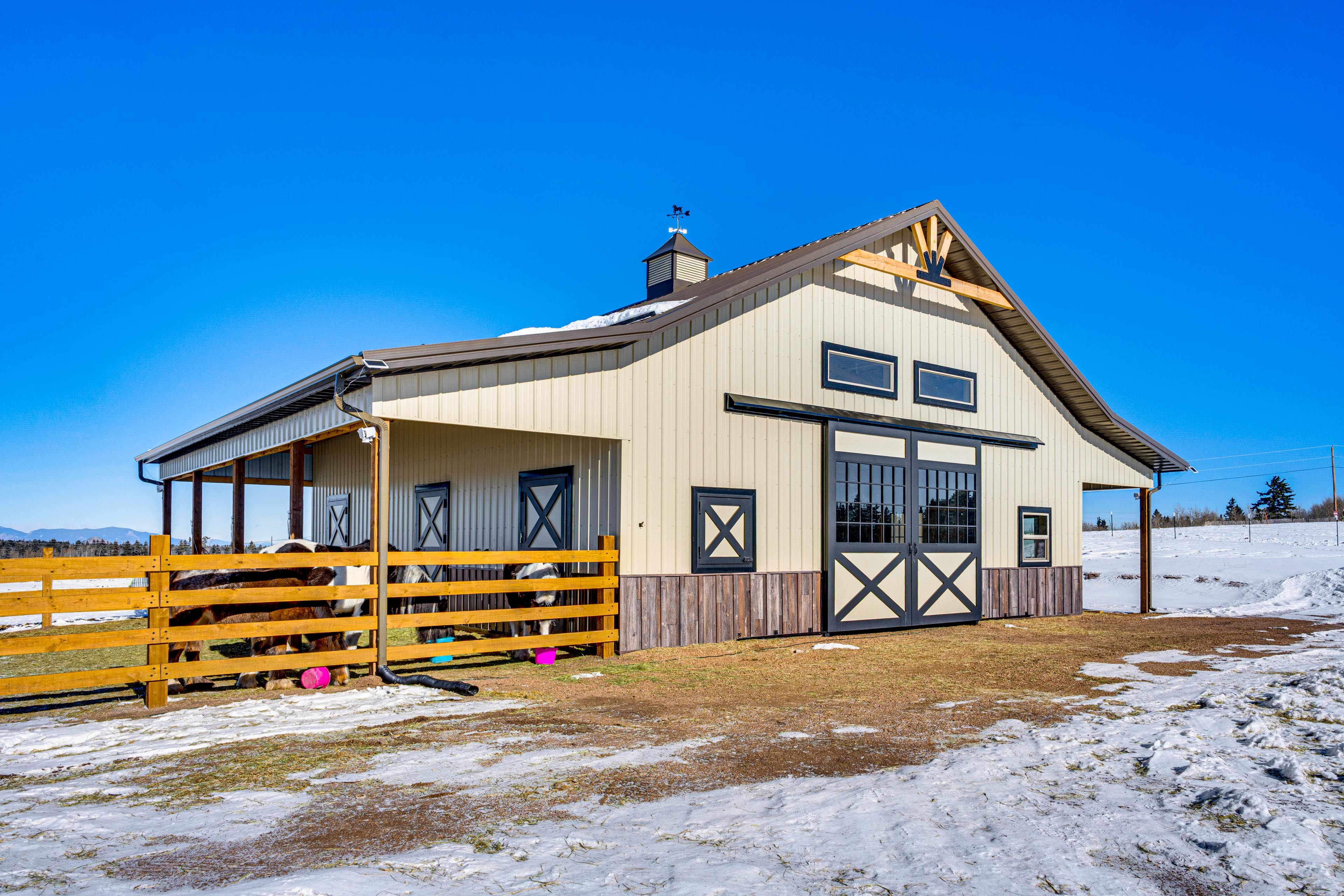 Horse Barn
