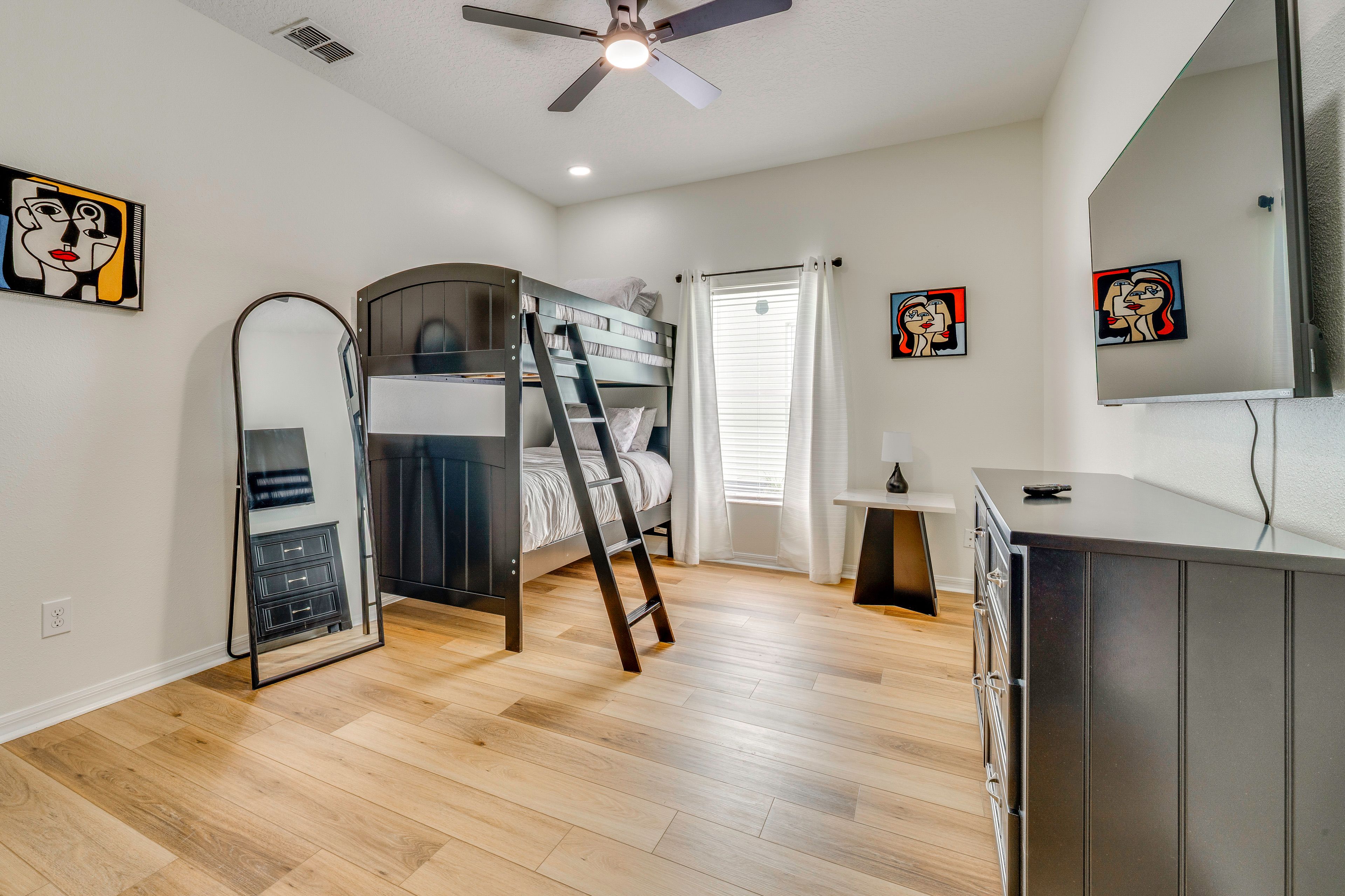 Bedroom 3 | Twin Bunk Bed