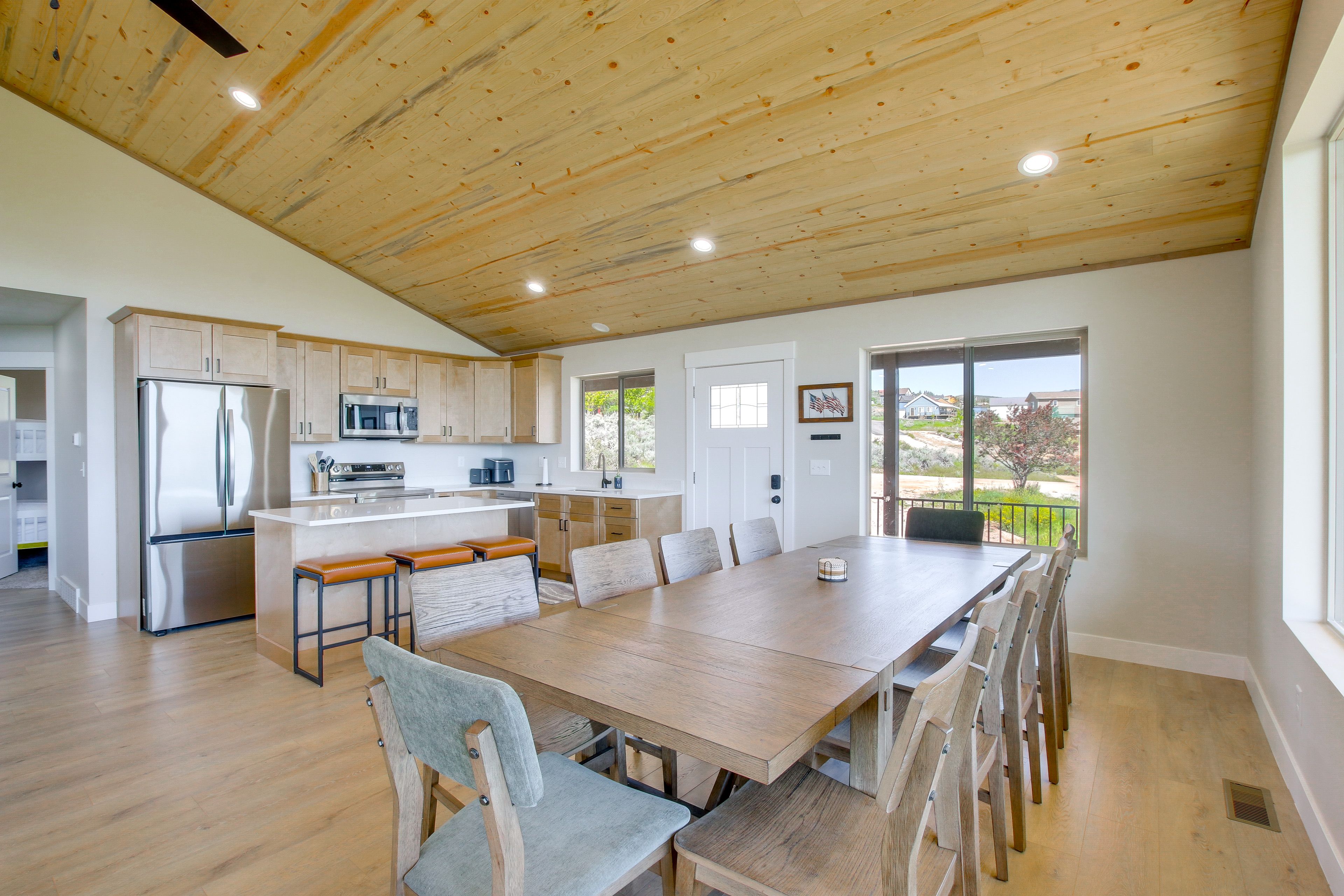 Dining Table | Main Floor