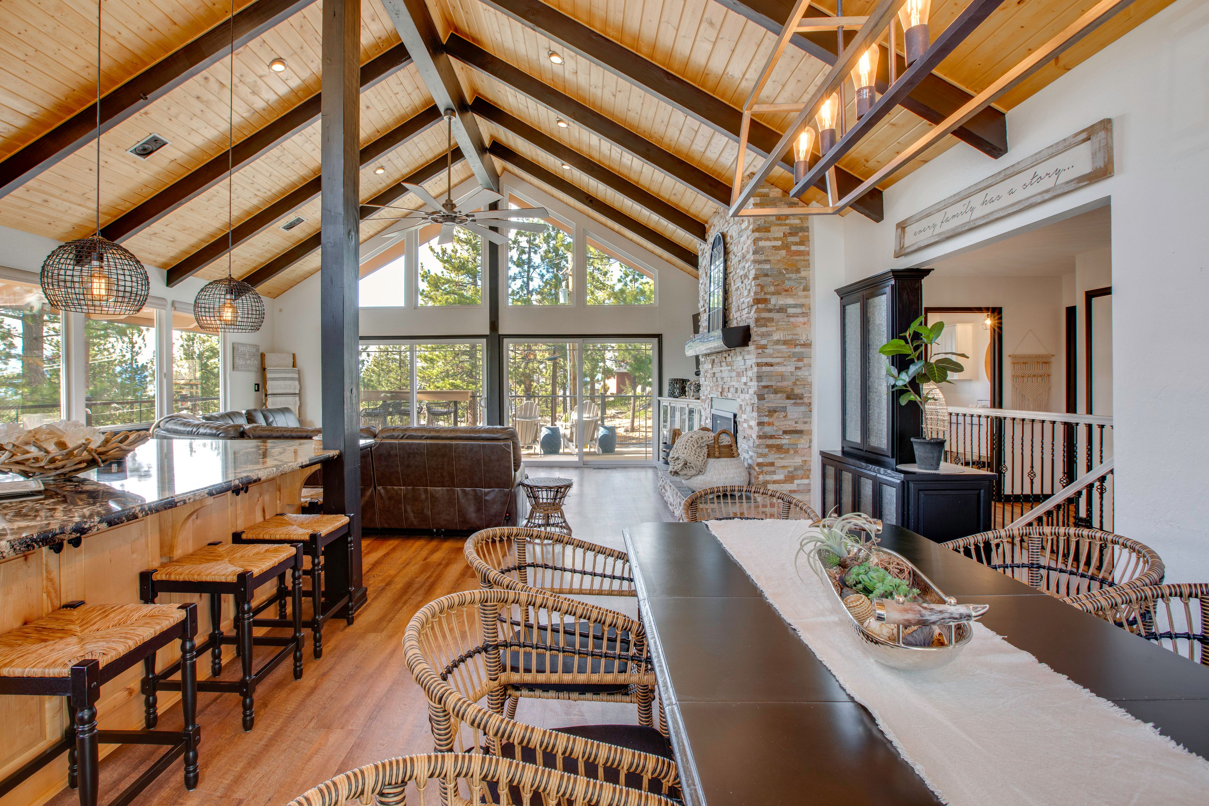 Dining Area | 2nd Floor