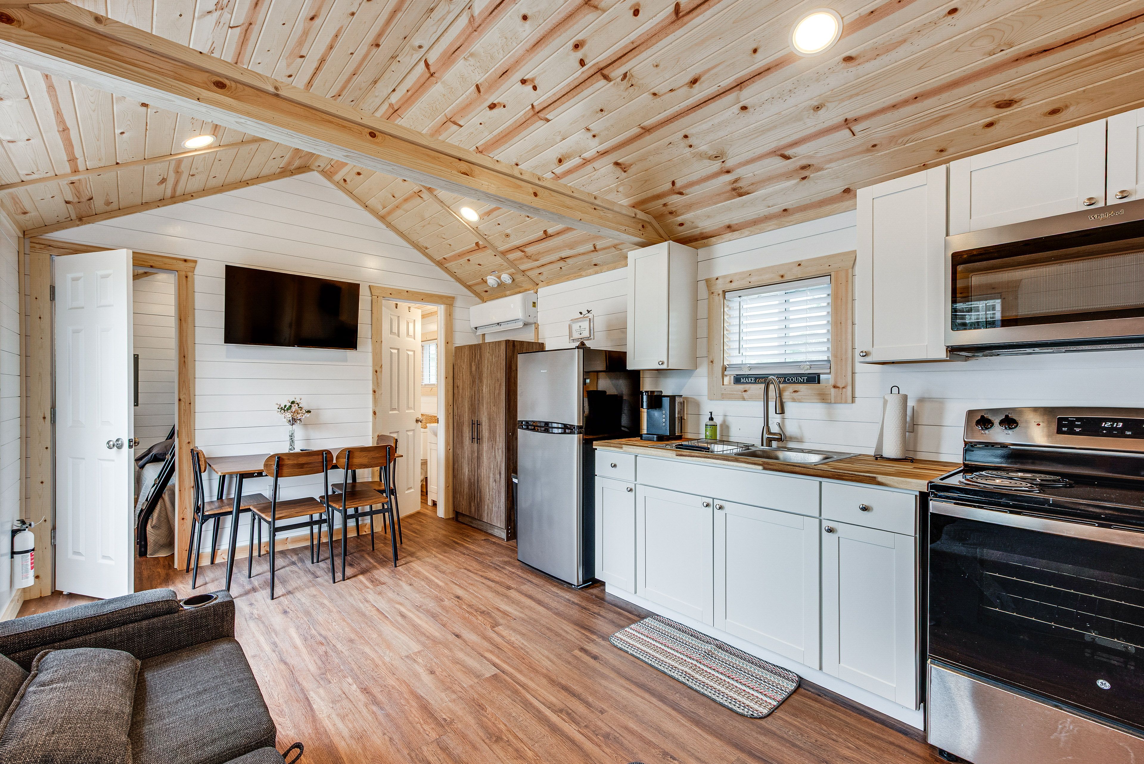 Perry Vacation Rental | 2BR | 1BA | 400 Sq Ft