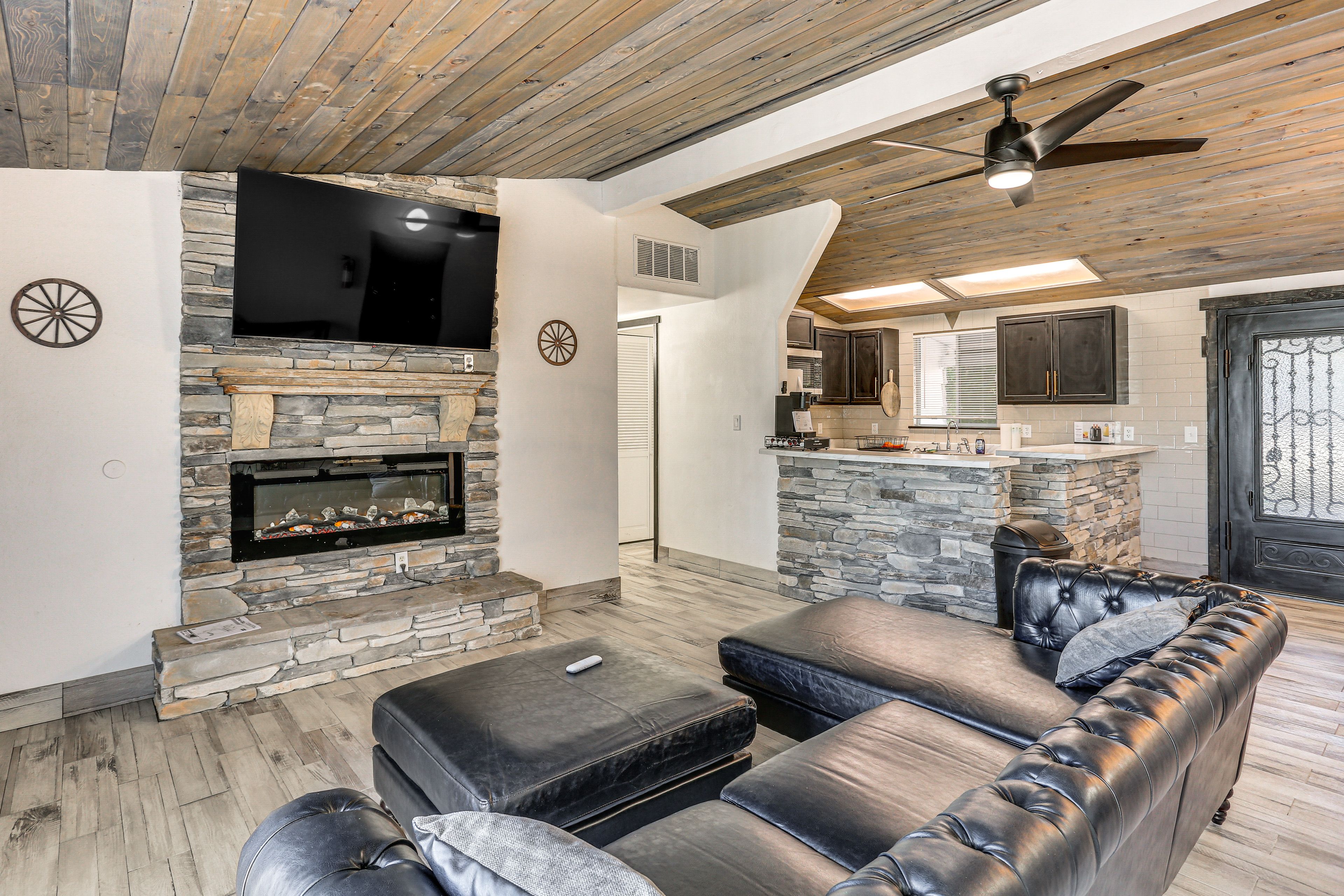 Red Bluff Vacation Rental | 3BR | 1BA | 1 Step to Enter | 1,100 Sq Ft